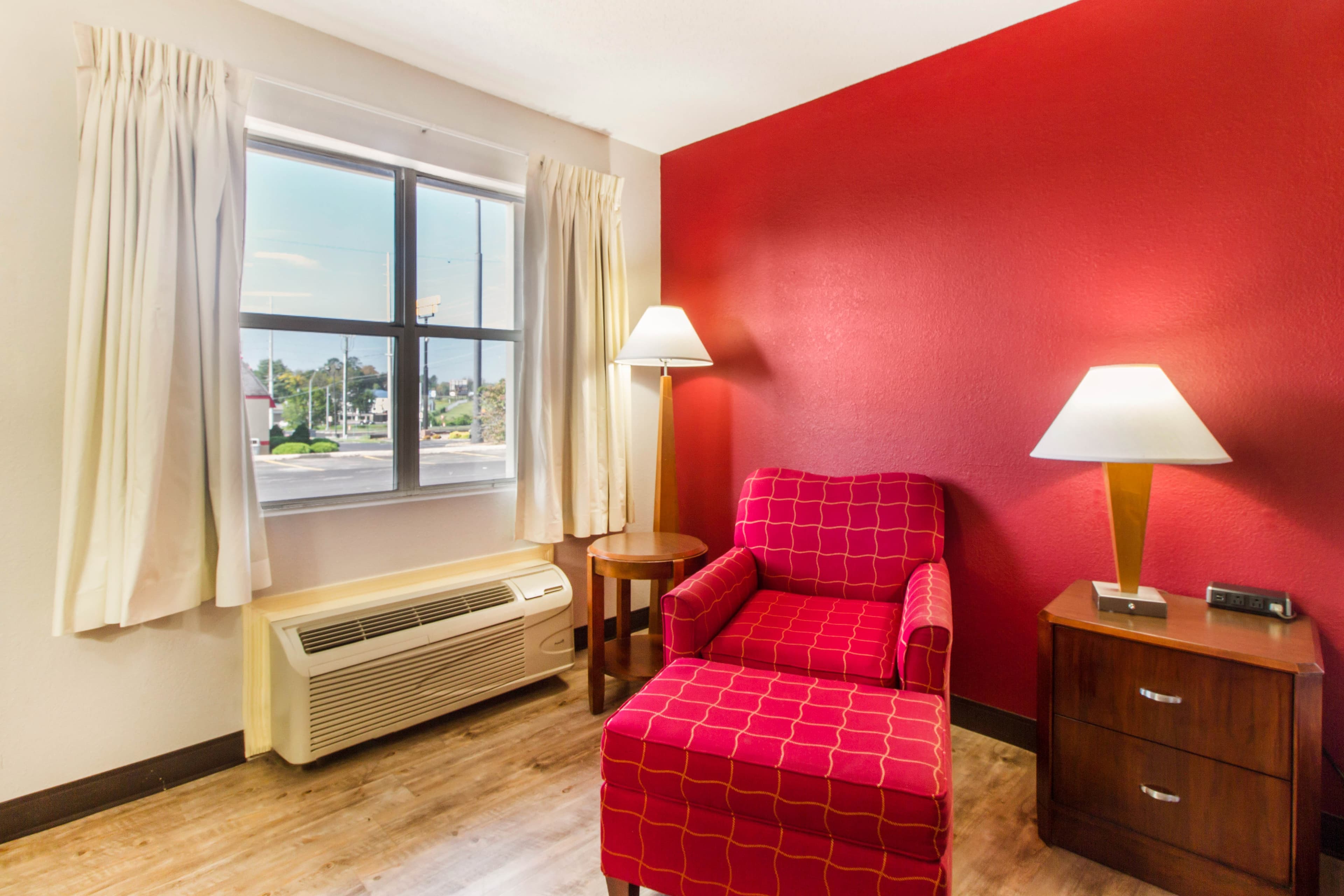 Econo Lodge Athens I-75 — 25