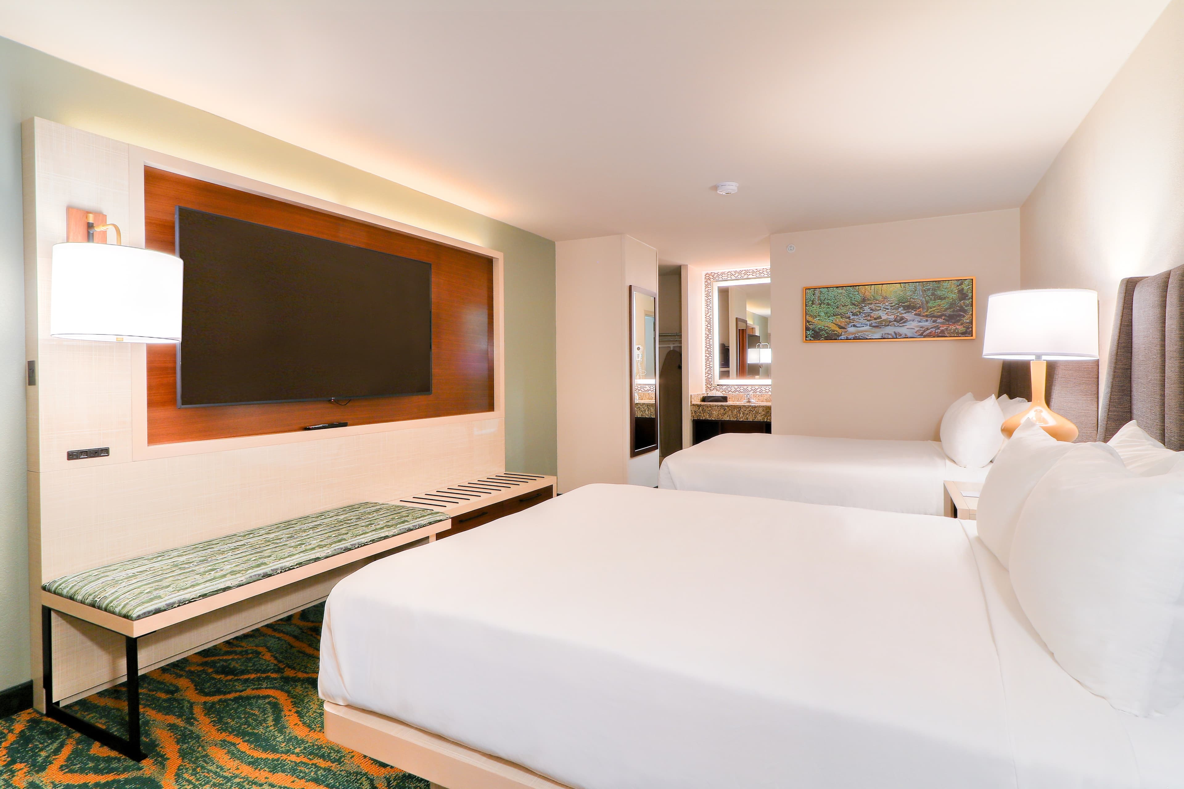 Quality Inn Near the Island Pigeon Forge — 13
