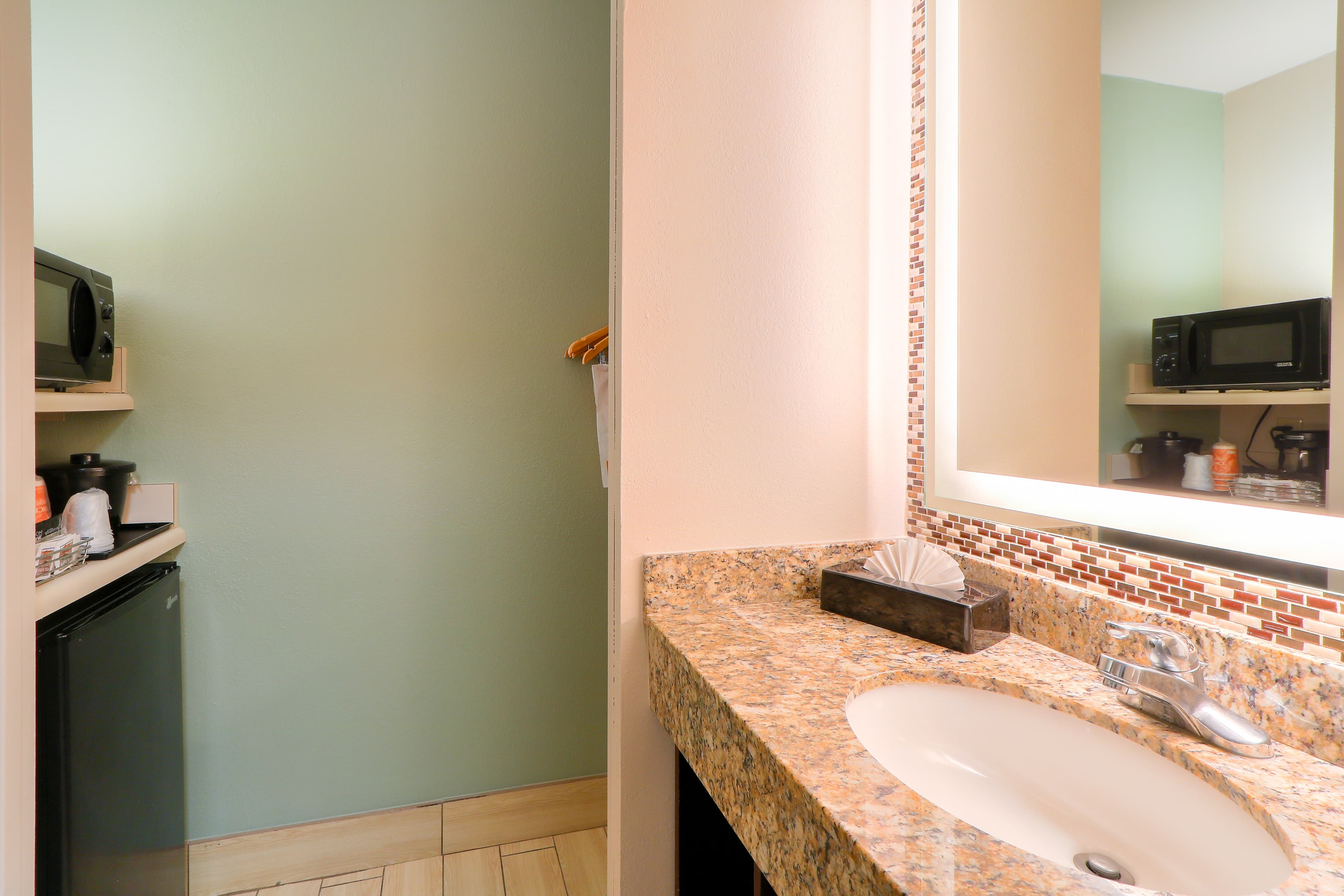 Quality Inn Near the Island Pigeon Forge — 15