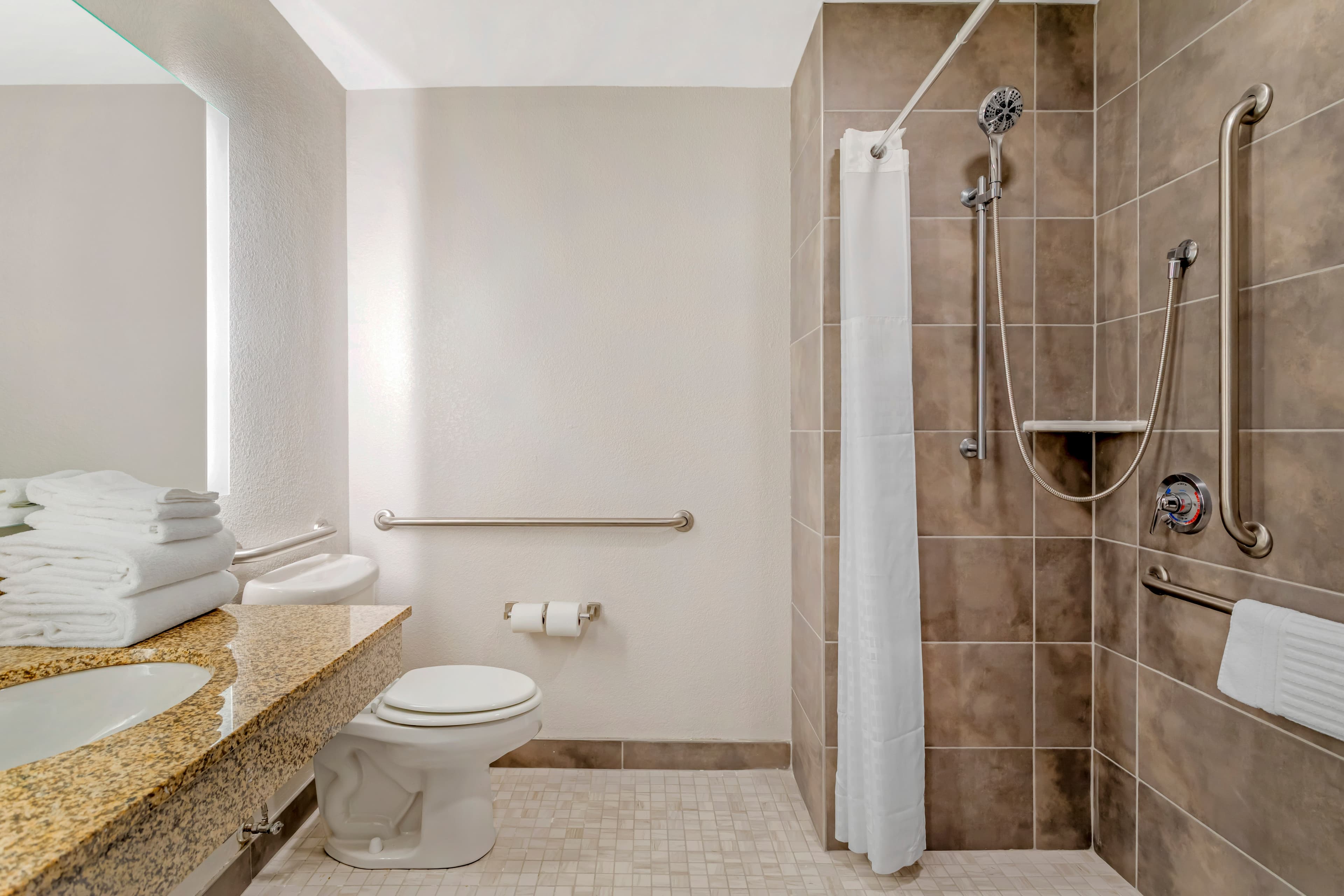 Comfort Inn Dayton South — 15