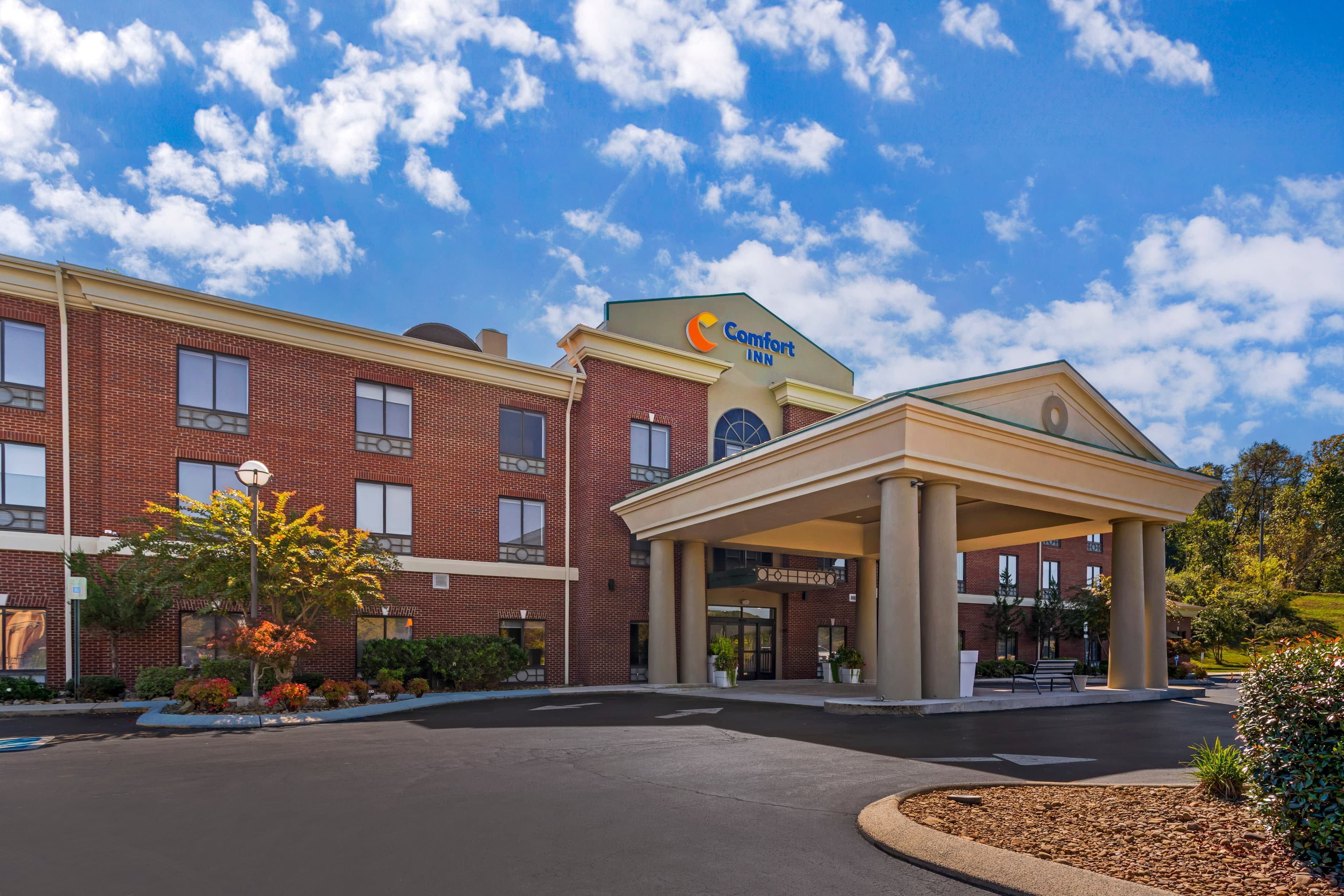 Comfort Inn Dayton South - Image 1