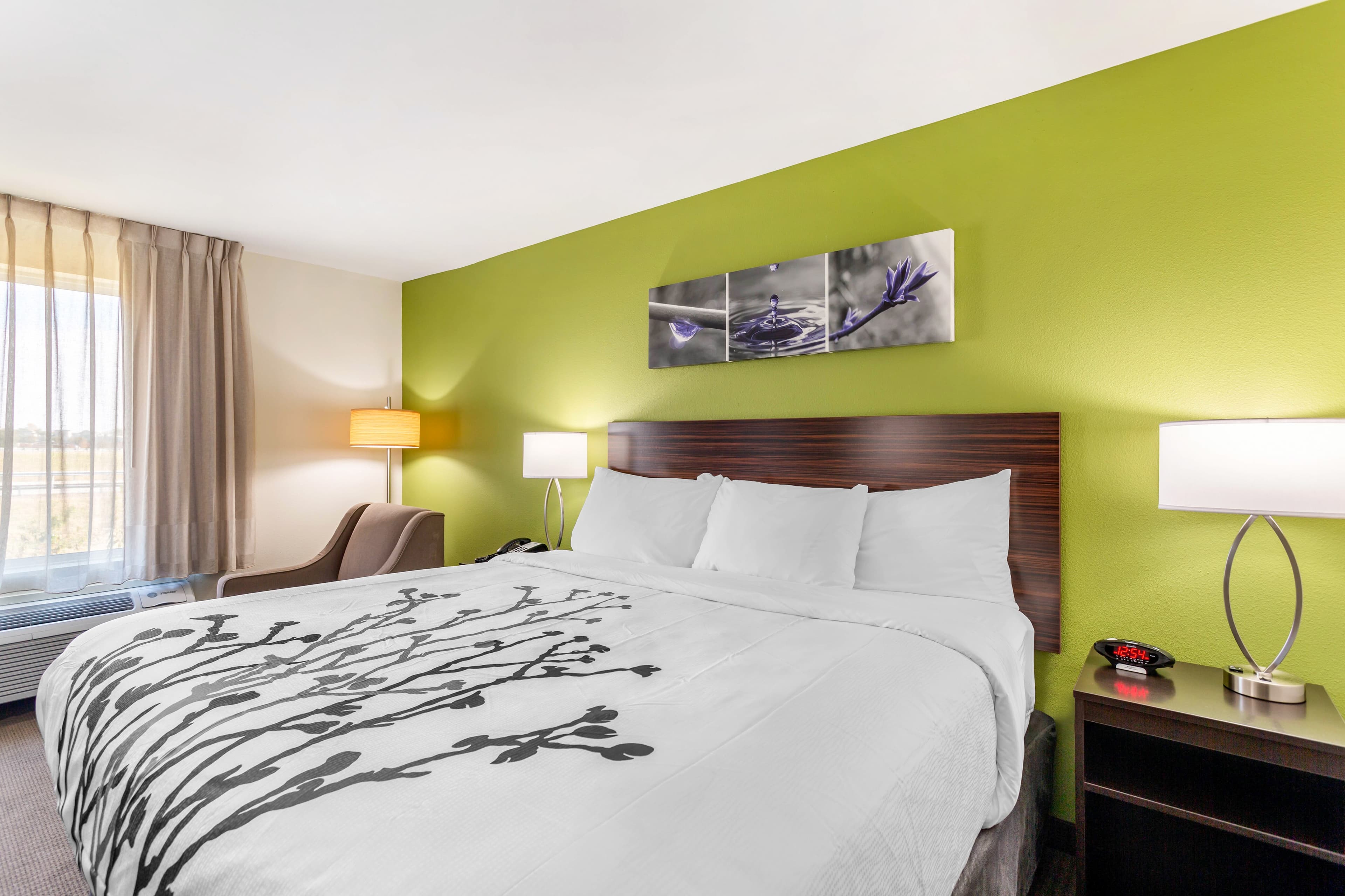 Sleep Inn & Suites Gallatin - Nashville Metro — 8