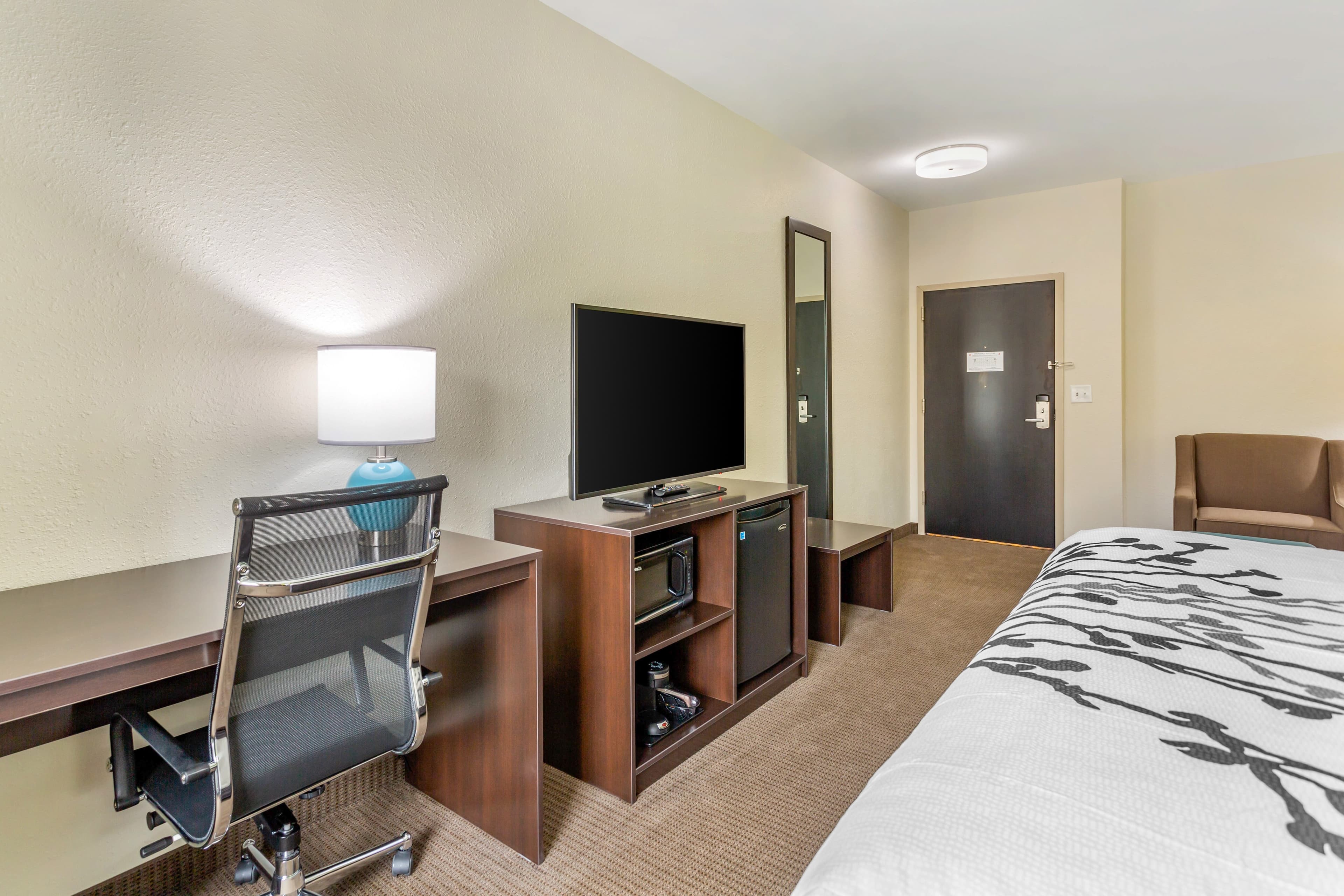 Sleep Inn & Suites Gallatin - Nashville Metro — 18