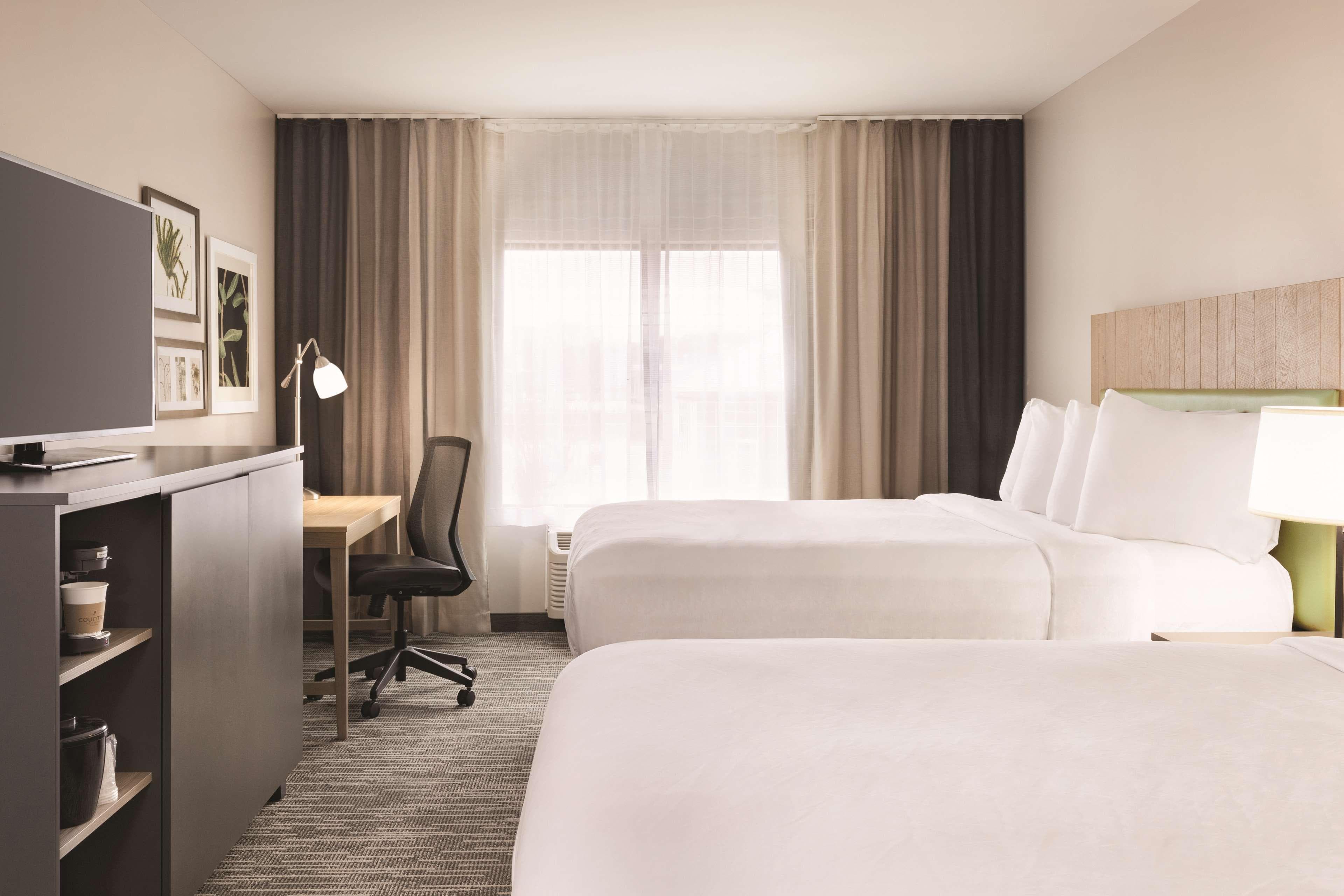 Country Inn & Suites by Radisson, Sevierville-Kodak, TN — 13