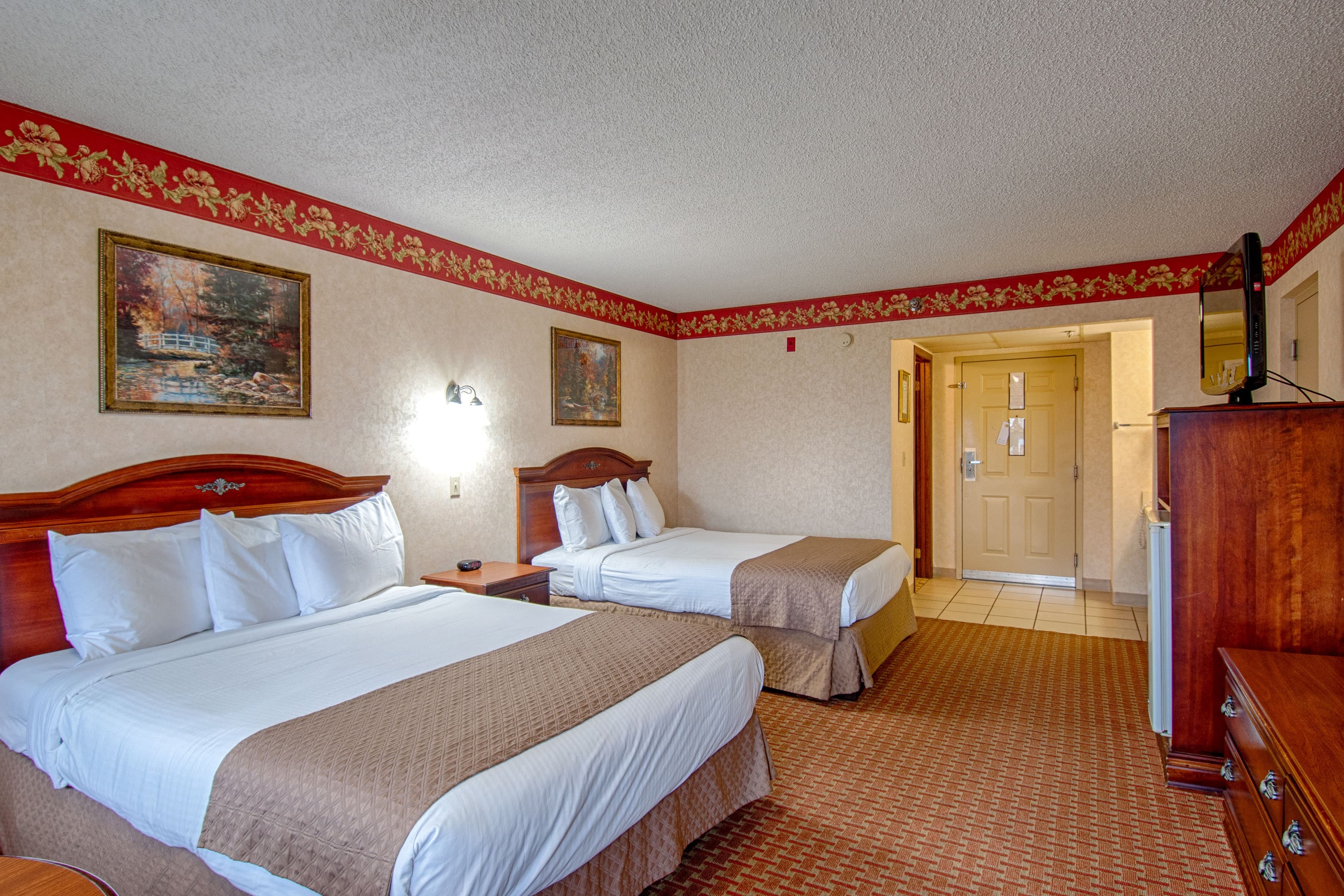 Park Tower Inn — 32