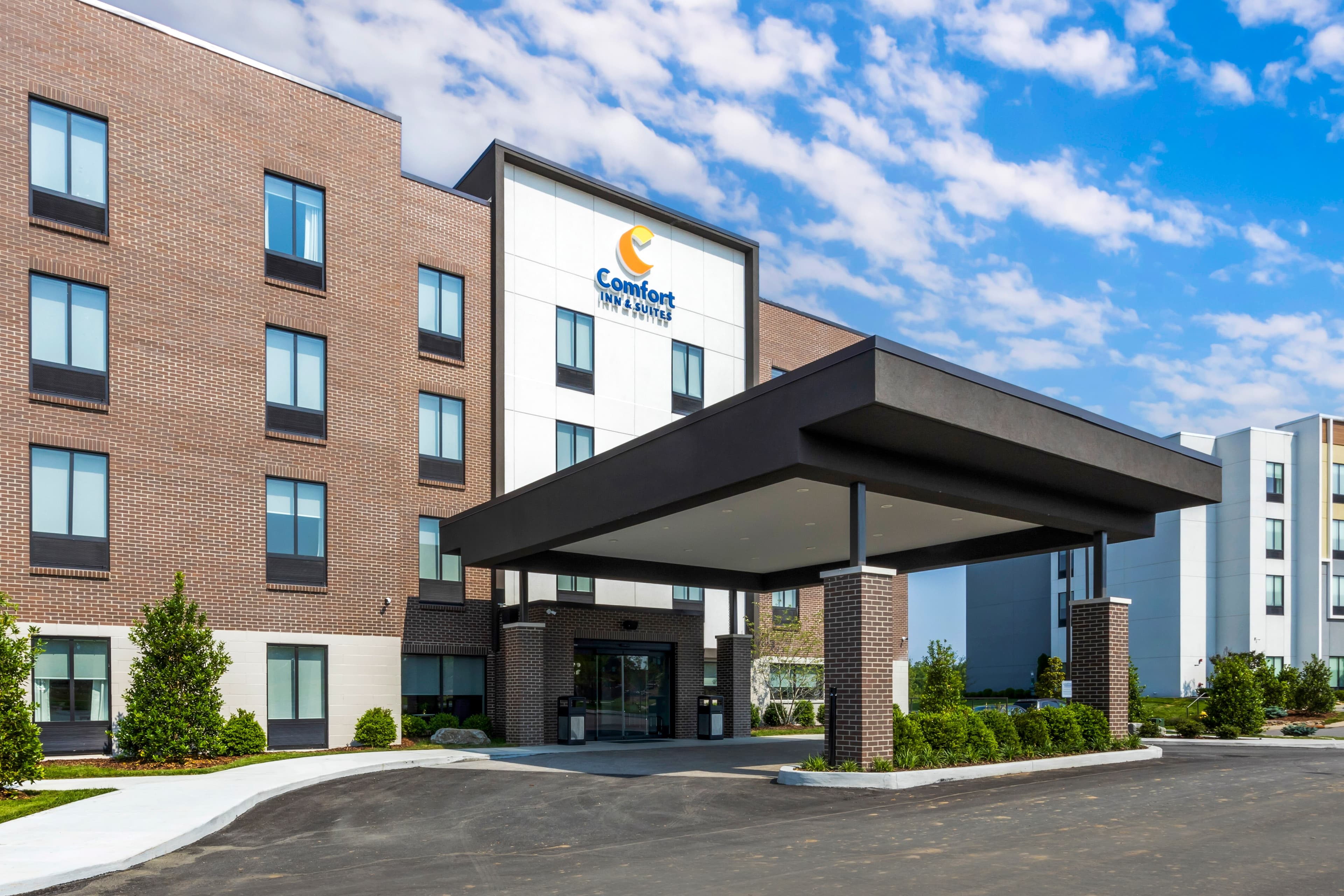 Comfort Inn & Suites Gallatin - Nashville Metro - Image 1