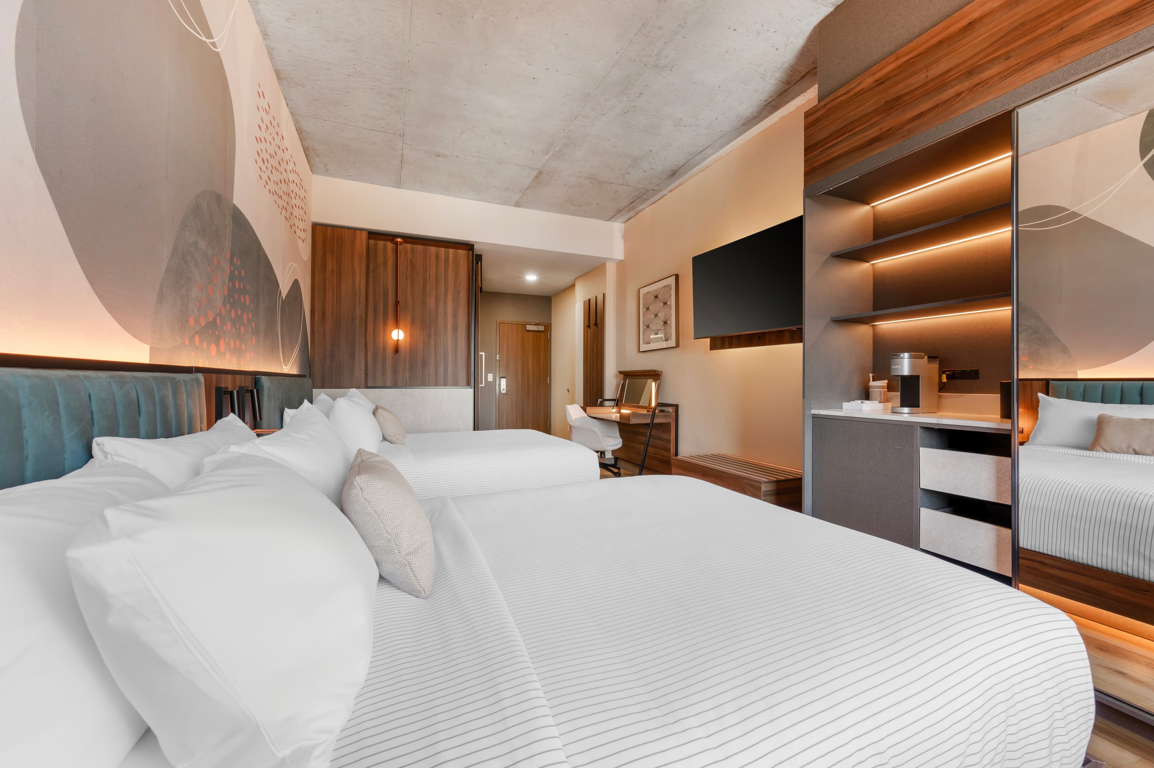 Cambria Hotel Nashville Midtown — 10
