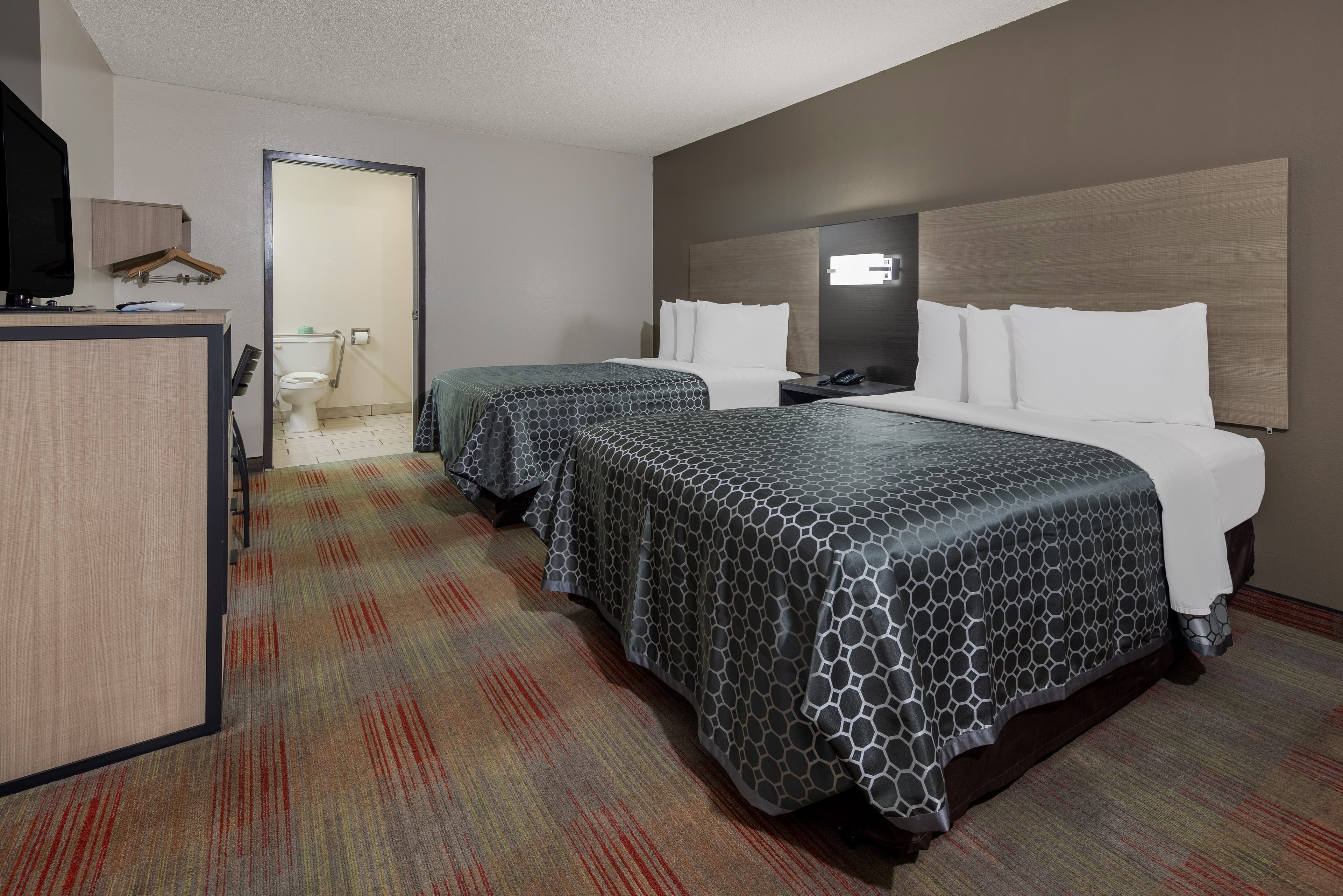 Rodeway Inn Ardmore I-65 — 16