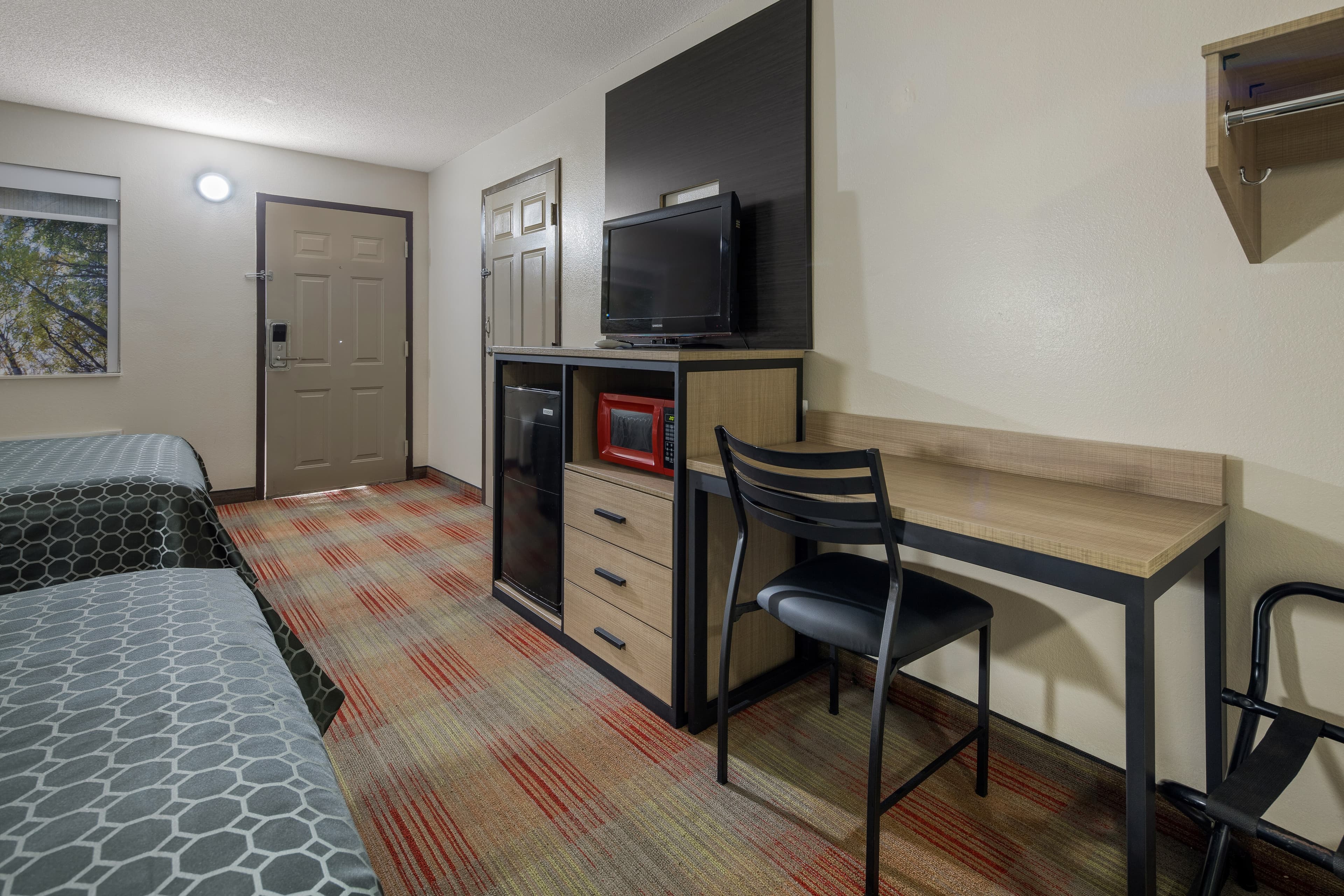 Rodeway Inn Ardmore I-65 — 18