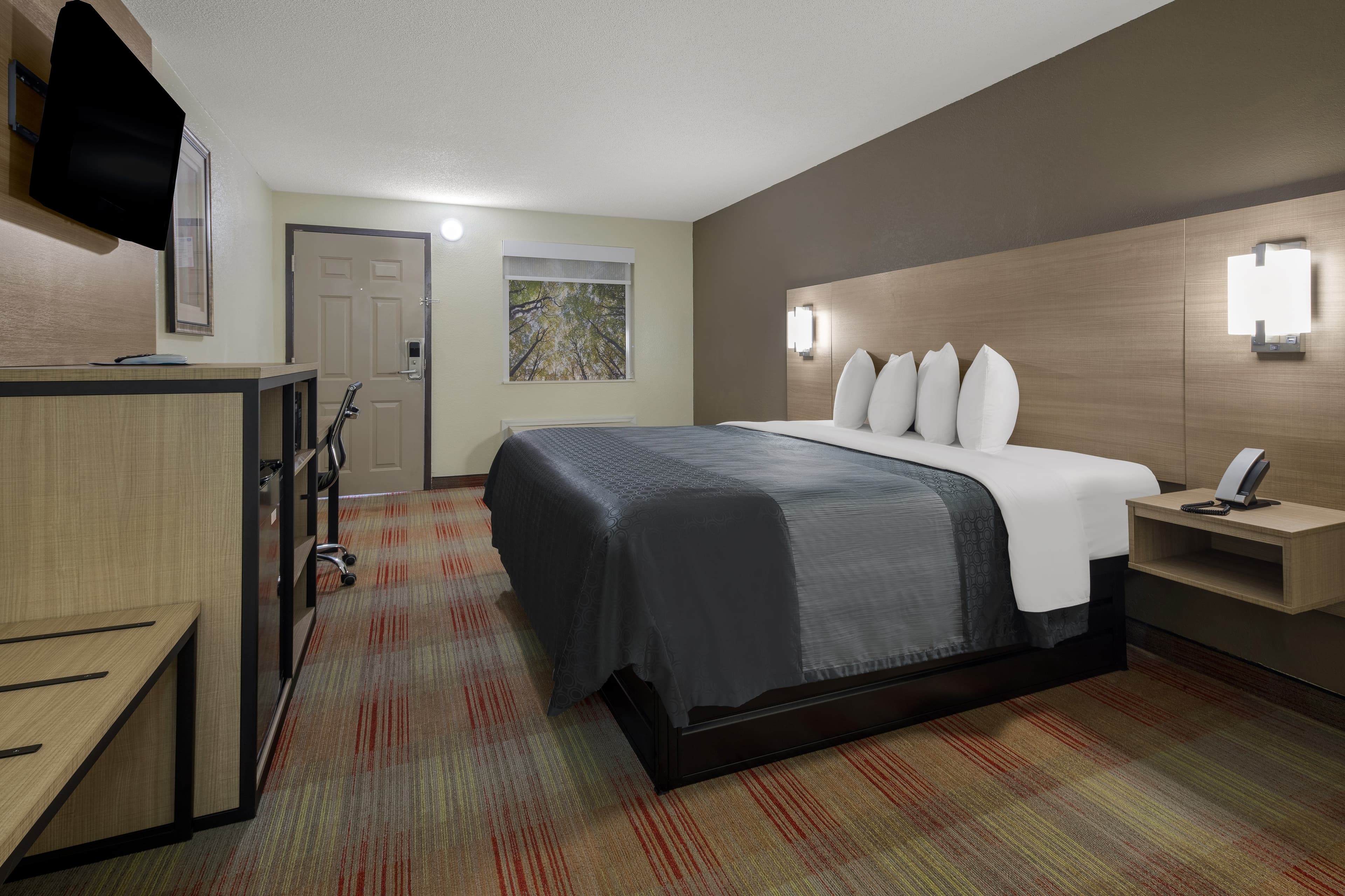 Rodeway Inn Ardmore I-65 — 21