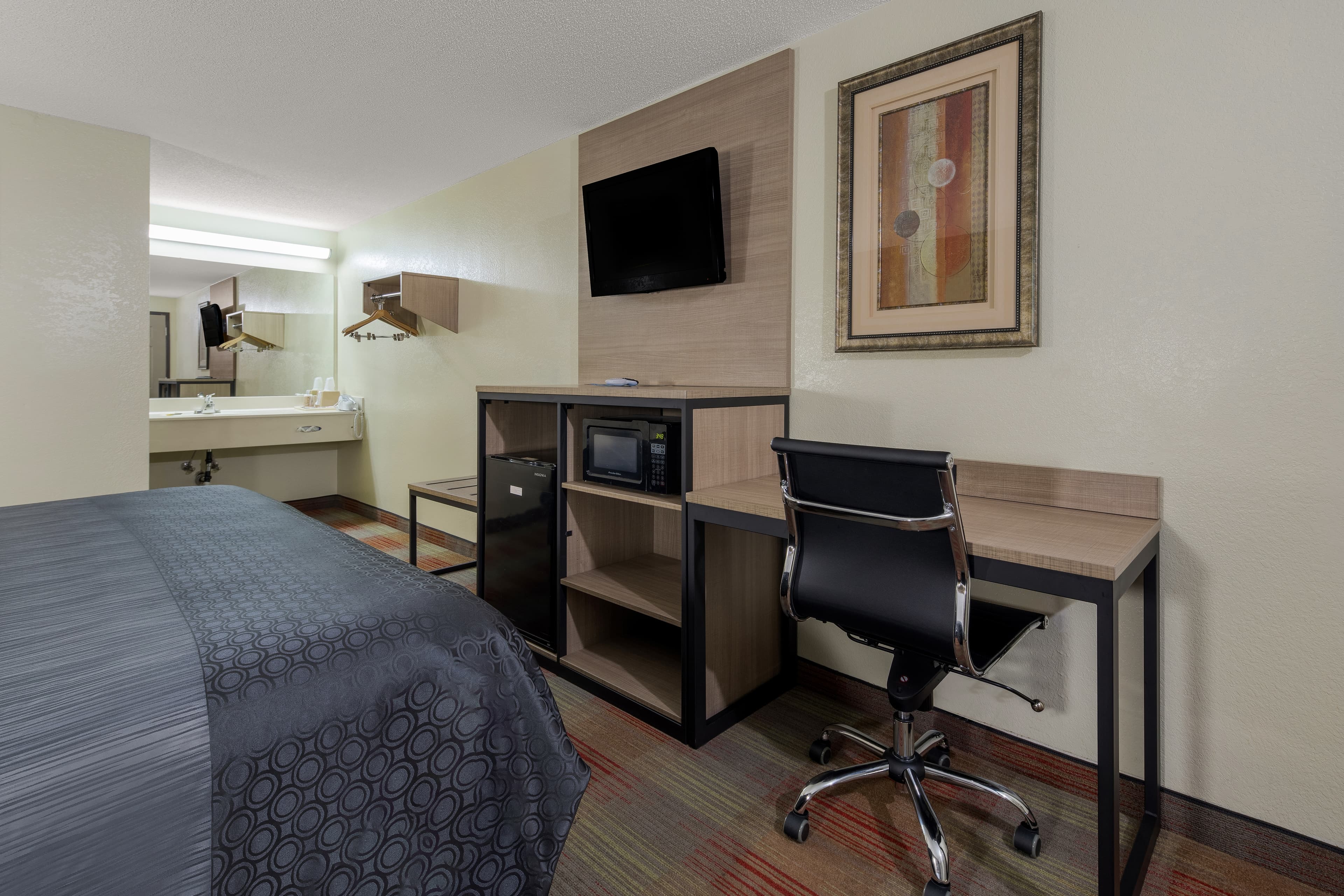 Rodeway Inn Ardmore I-65 — 22