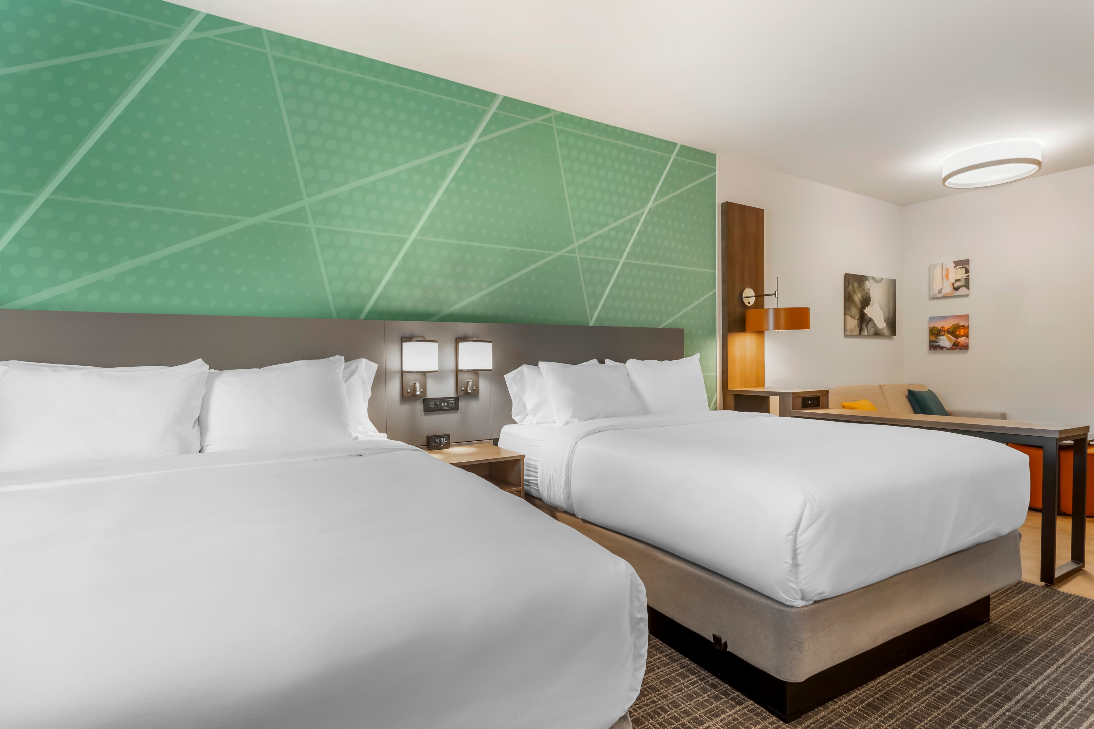 Comfort Suites Gatlinburg Downtown-Convention Center — 2