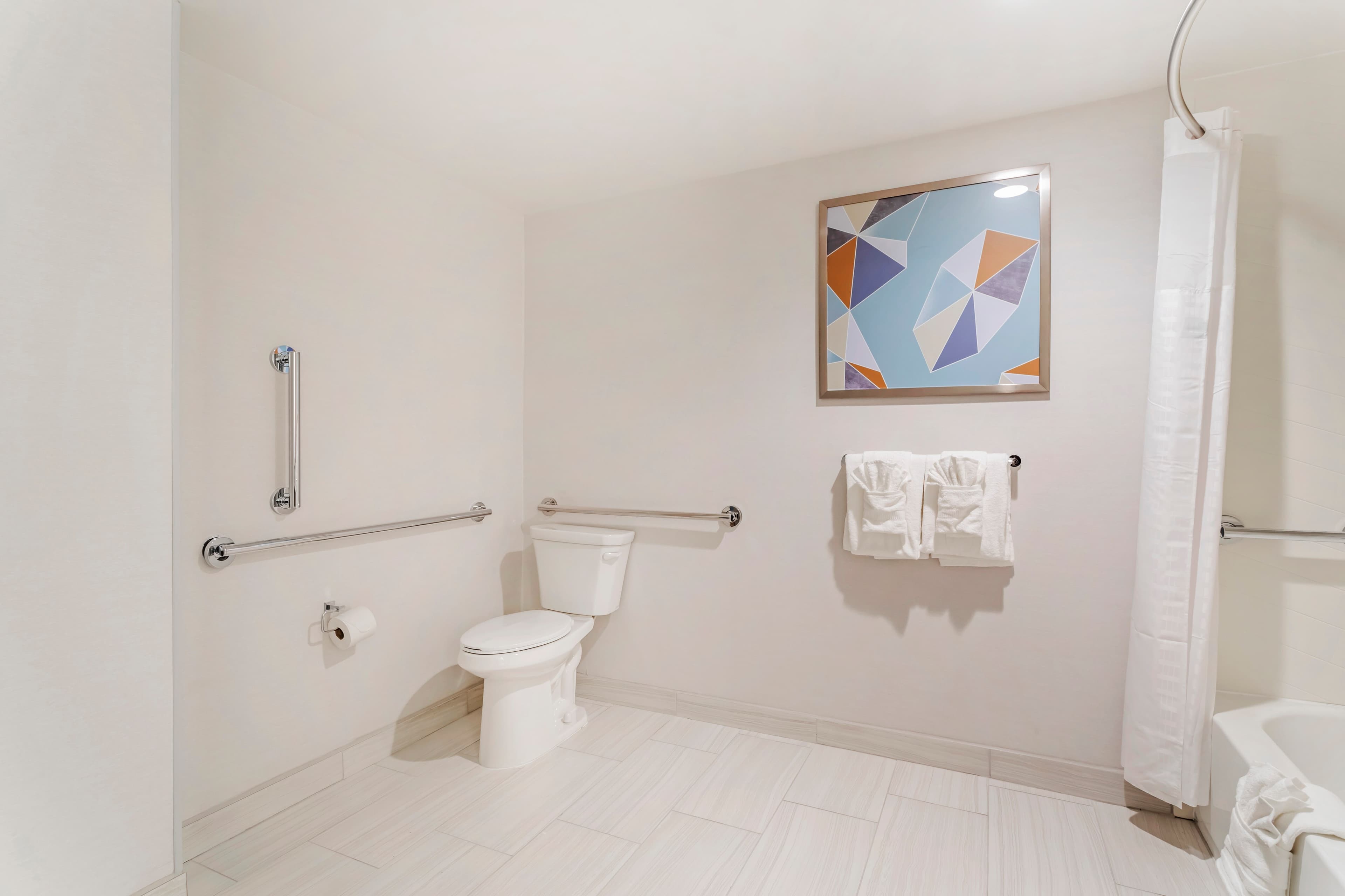 Comfort Suites Gatlinburg Downtown-Convention Center — 9