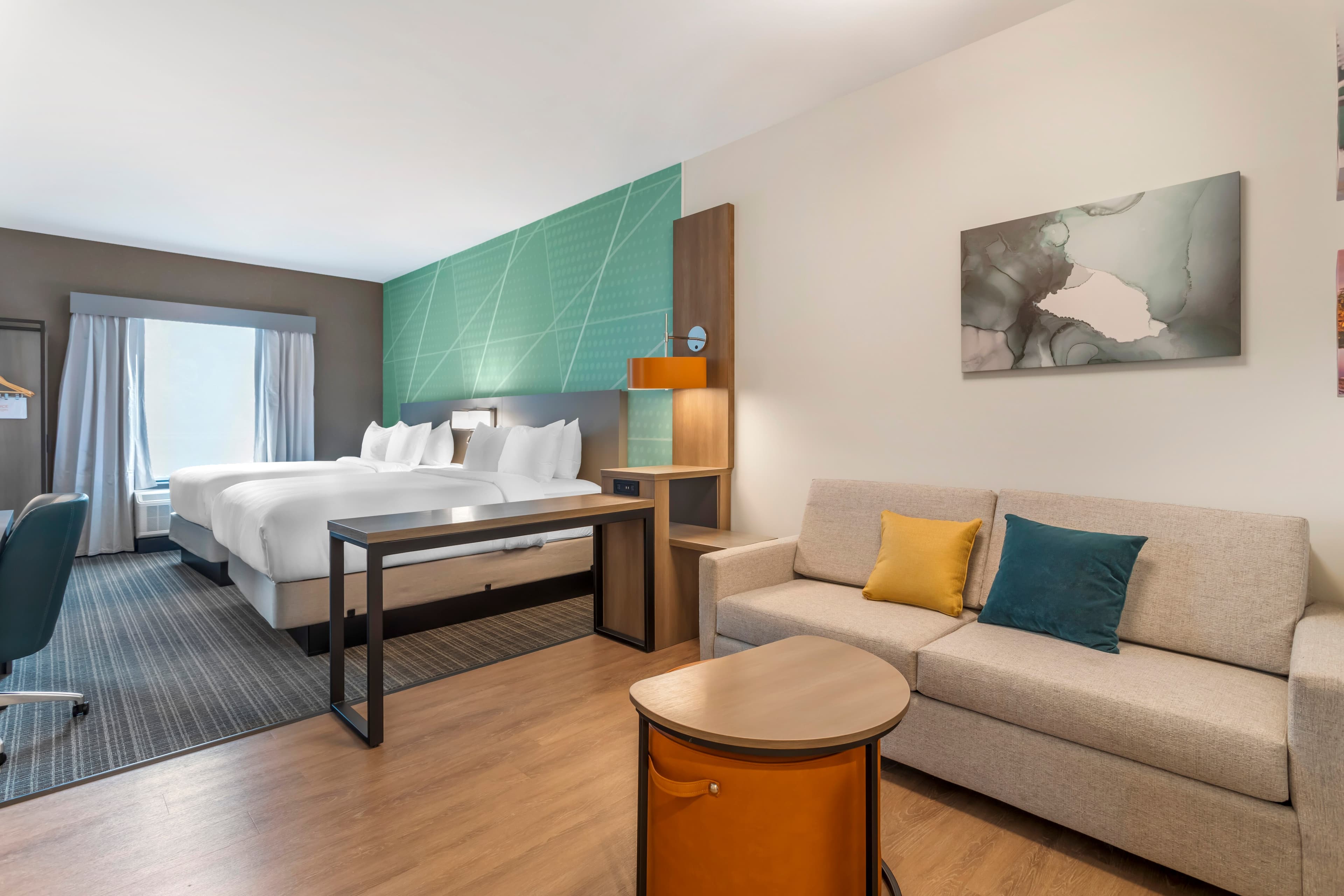 Comfort Suites Gatlinburg Downtown-Convention Center — 12