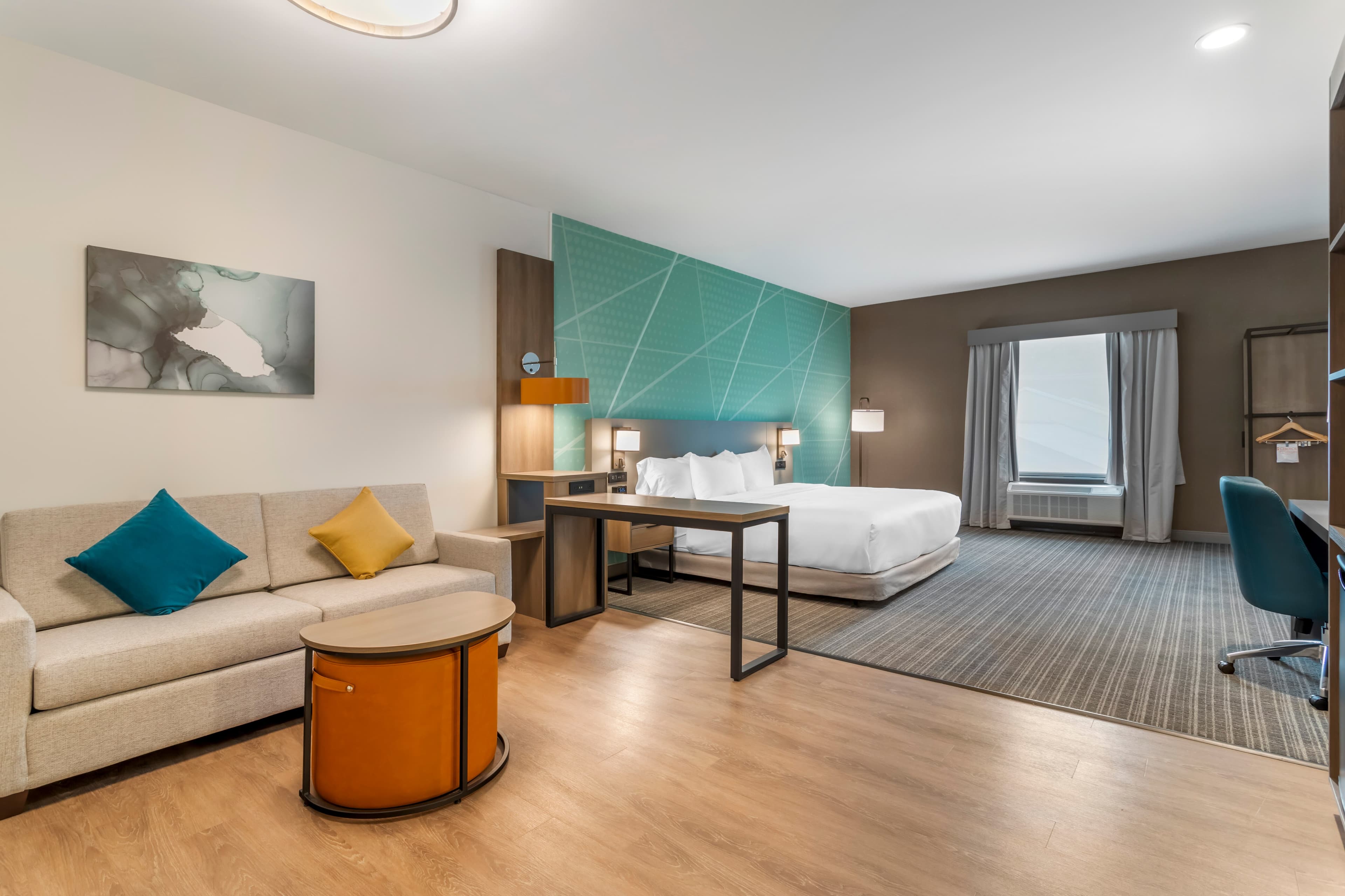 Comfort Suites Gatlinburg Downtown-Convention Center — 19