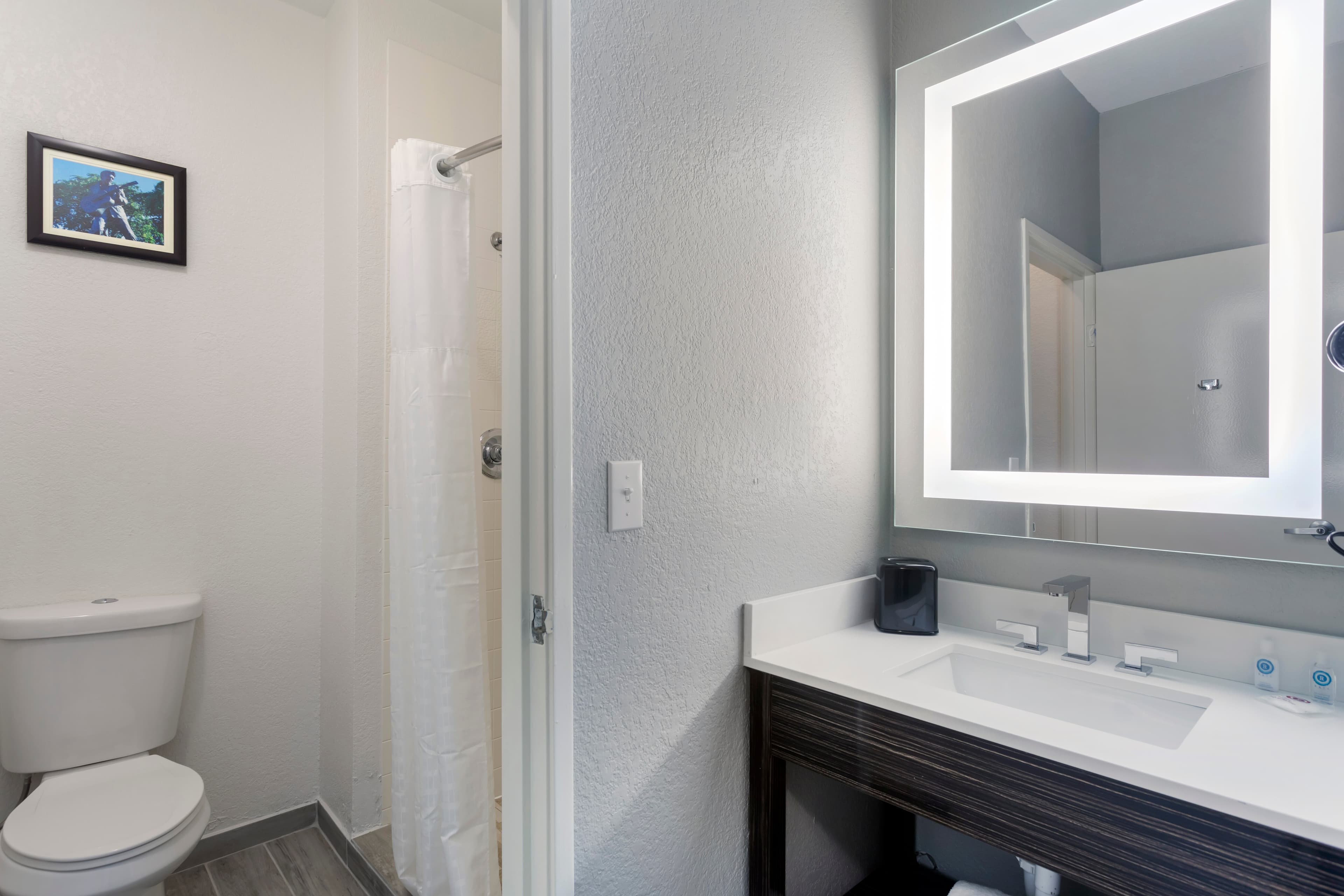 Comfort Inn & Suites Memphis East — 10