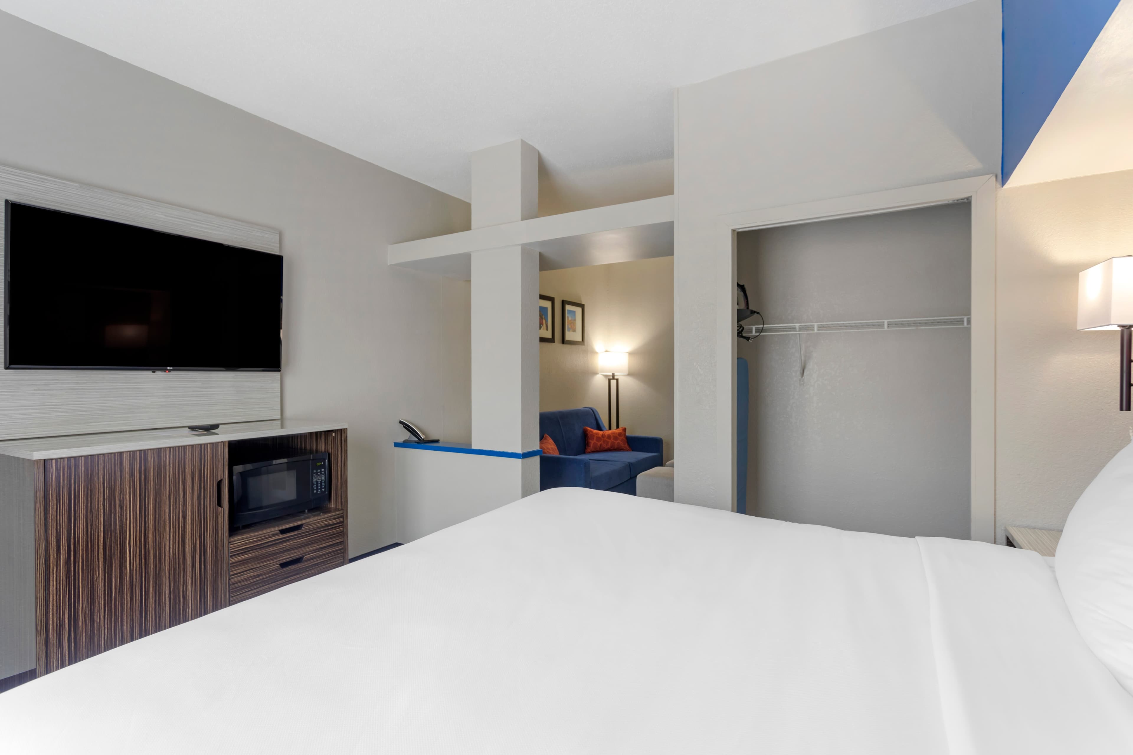 Comfort Inn & Suites Memphis East — 19