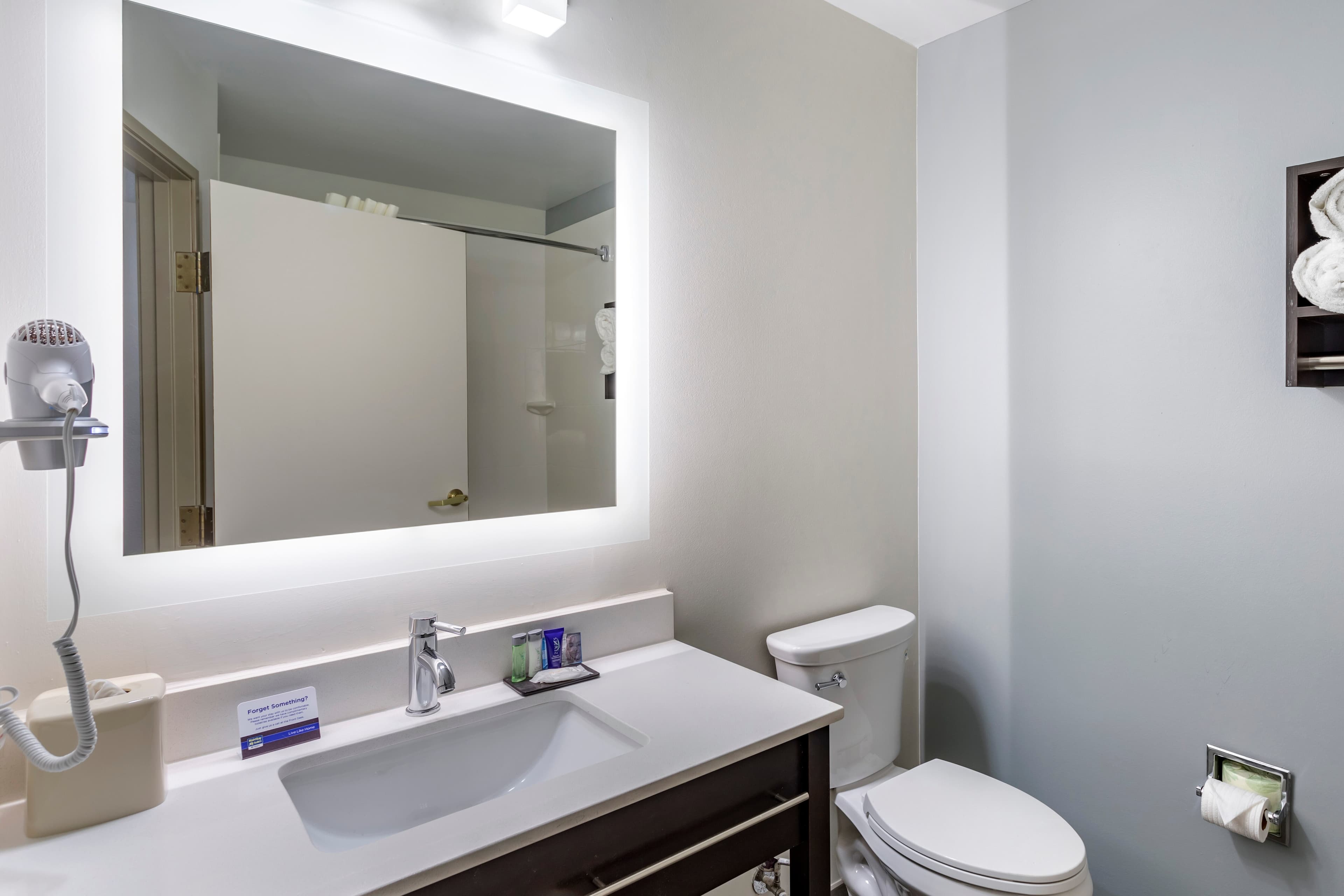 MainStay Suites Lebanon - Nashville Area — 21