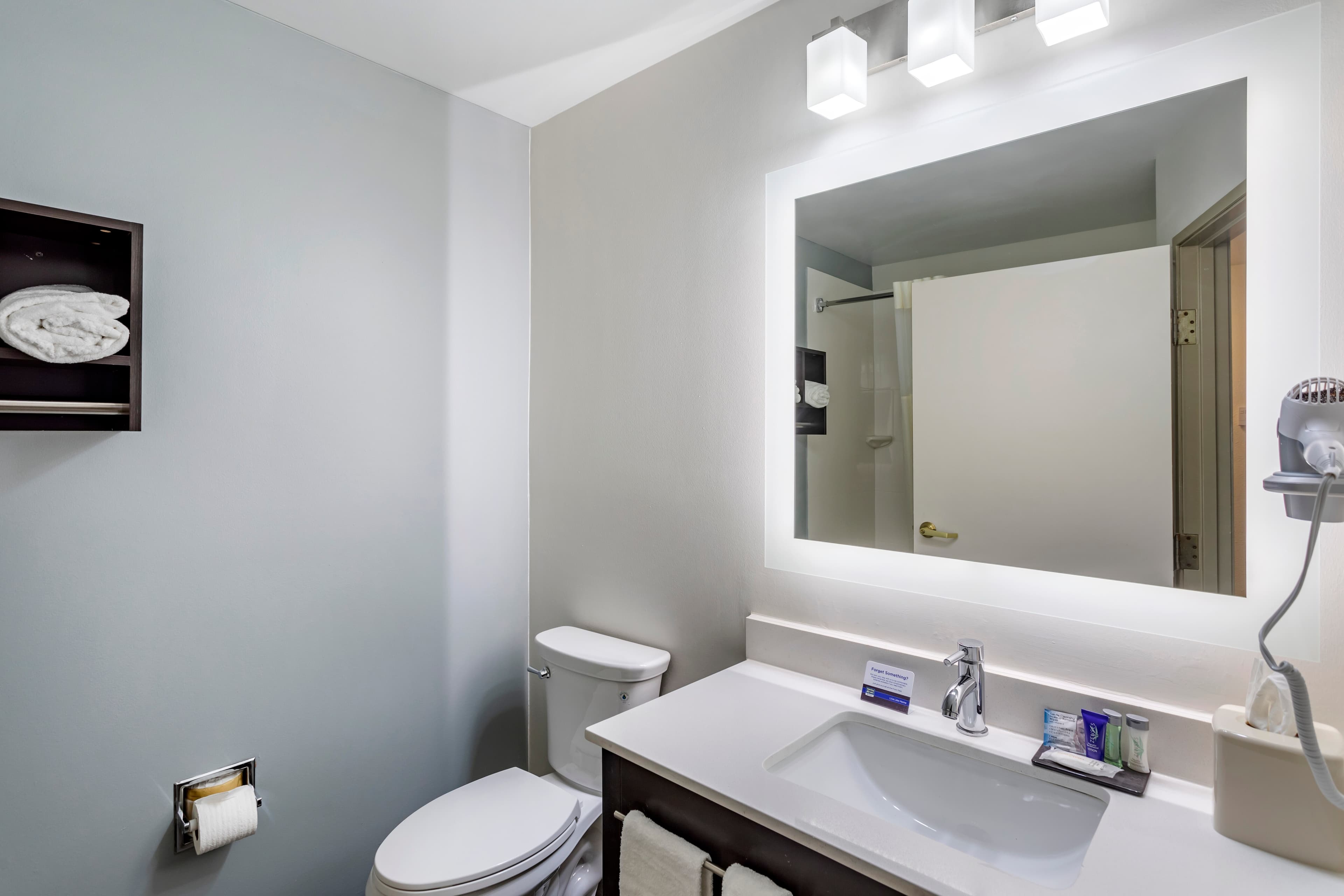MainStay Suites Lebanon - Nashville Area — 25