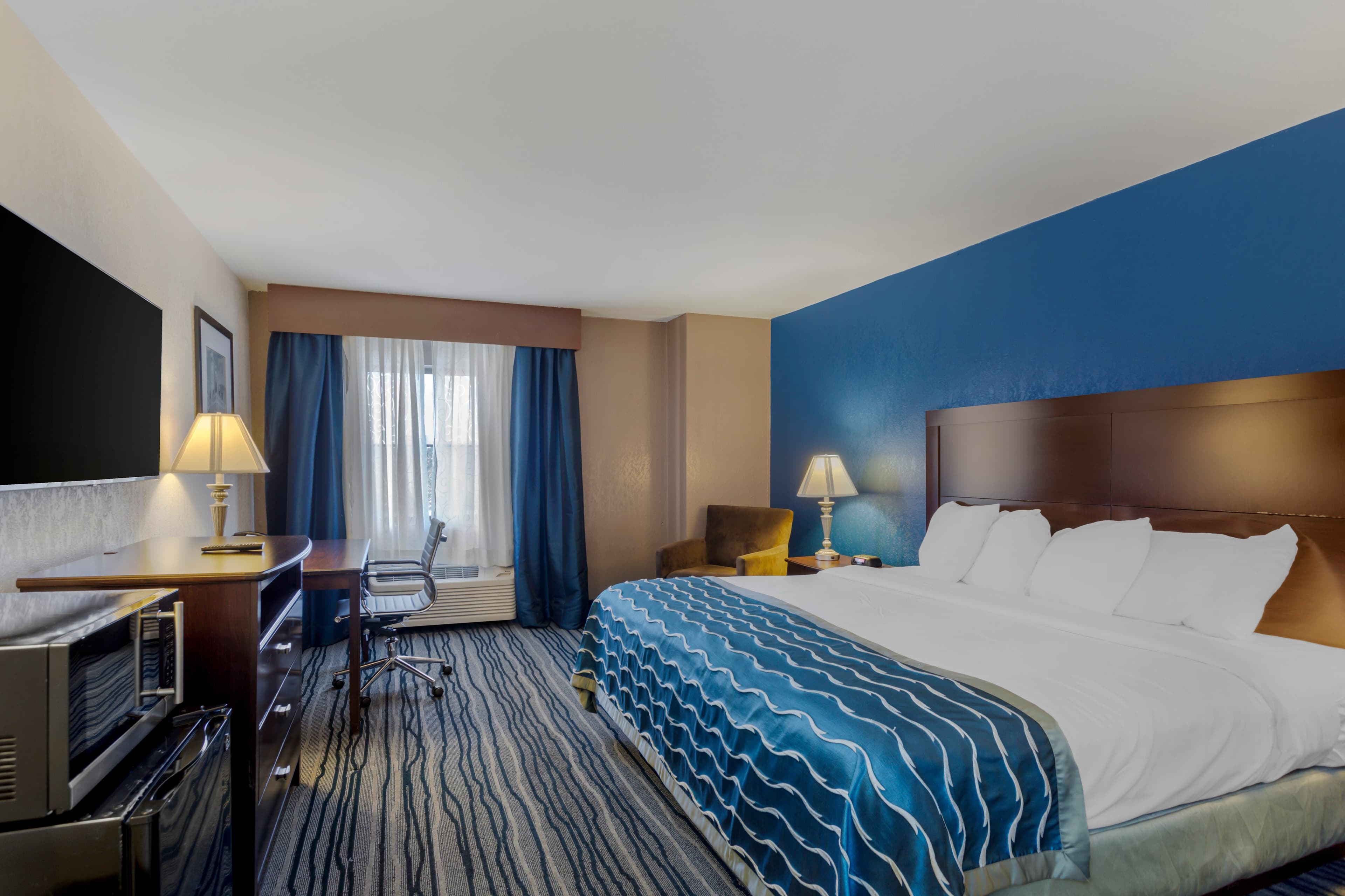 Comfort Inn & Suites Brentwood - Nashville - Image 3