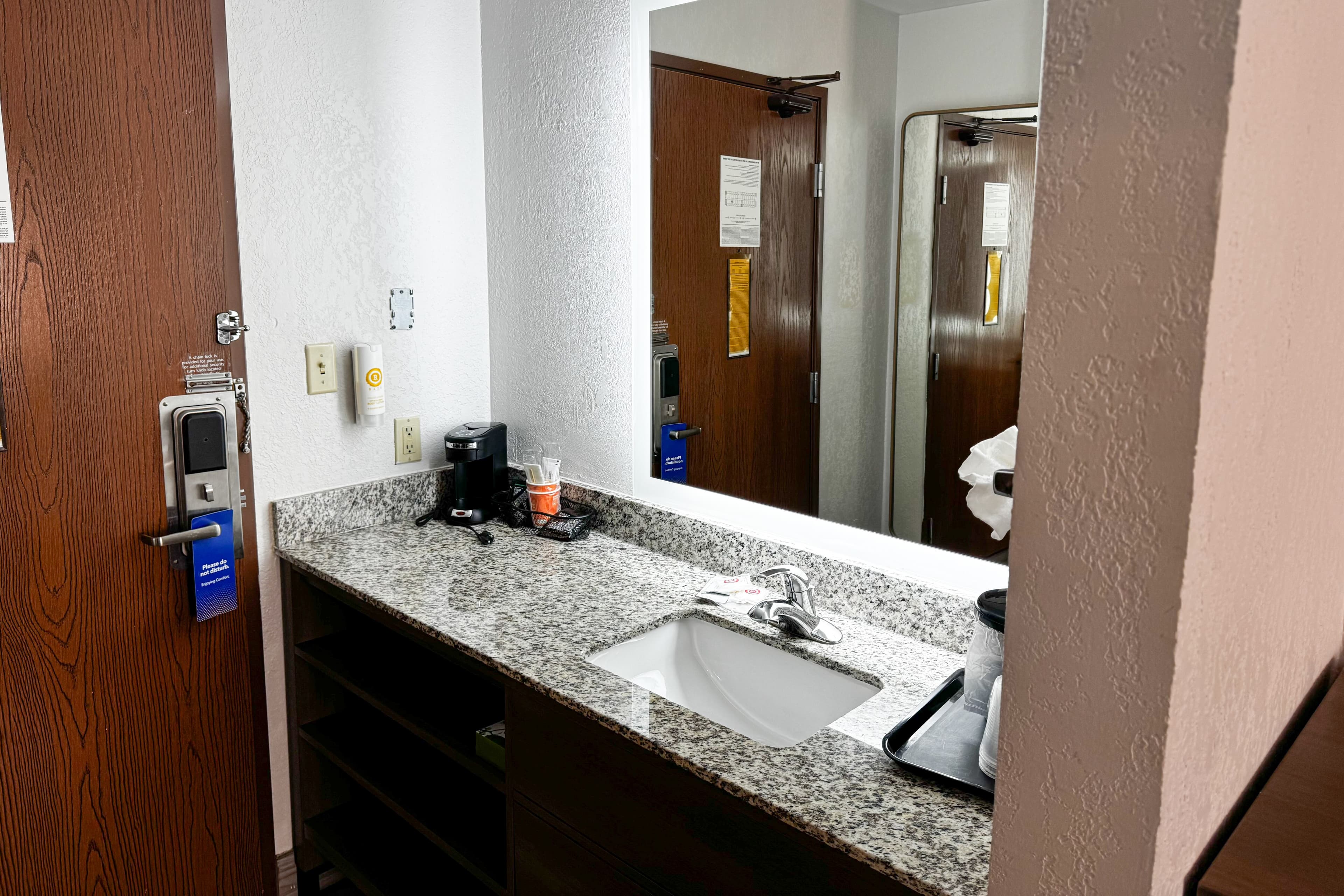 Comfort Inn & Suites Brentwood - Nashville — 9