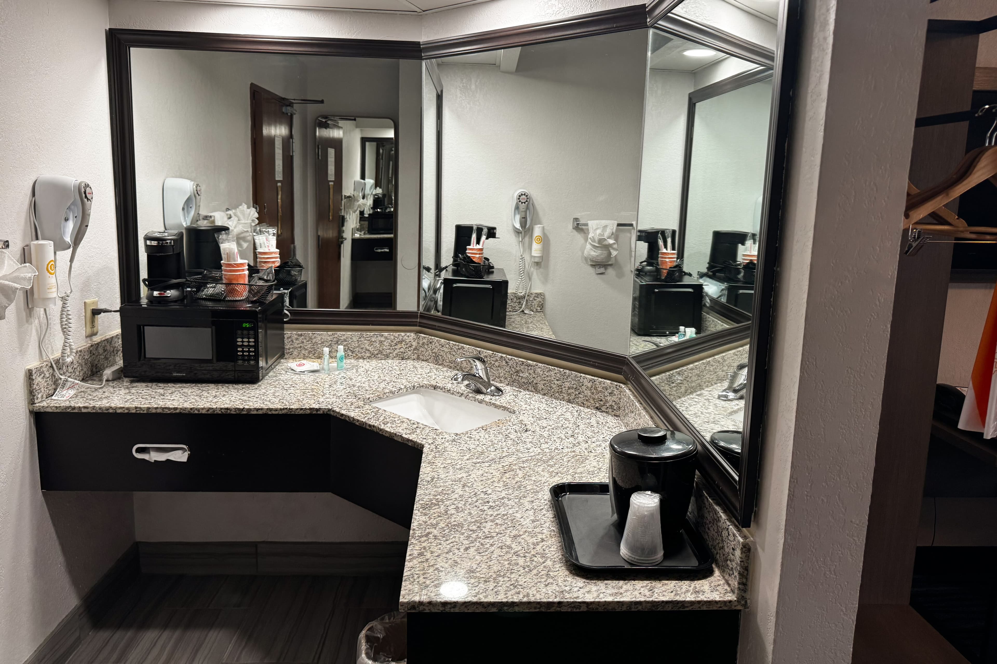 Comfort Inn & Suites Brentwood - Nashville — 23