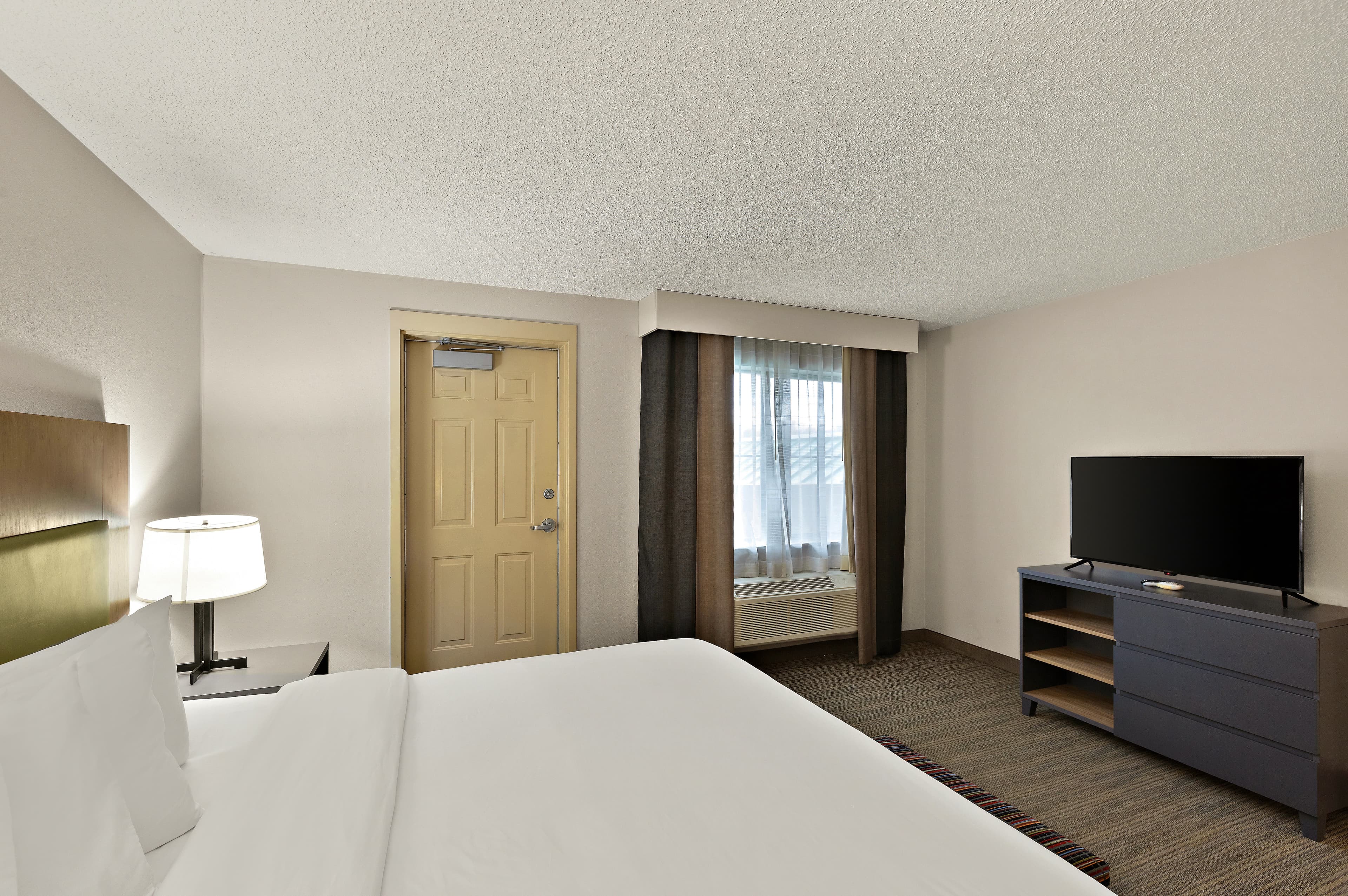 Country Inn & Suites by Radisson, Jonesborough-Johnson City West, TN — 13