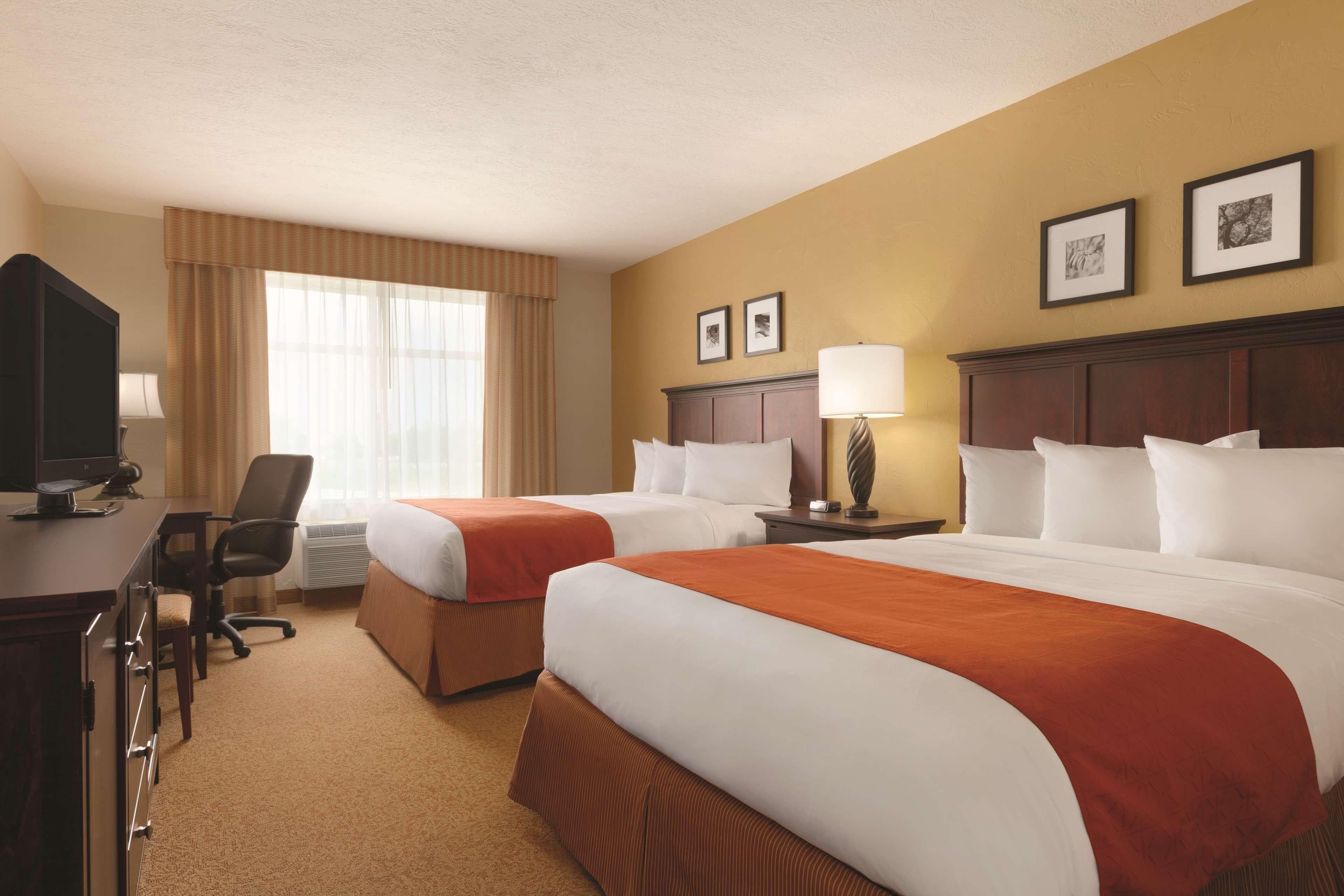 Country Inn & Suites by Radisson, Knoxville at Cedar Bluff, TN — 10