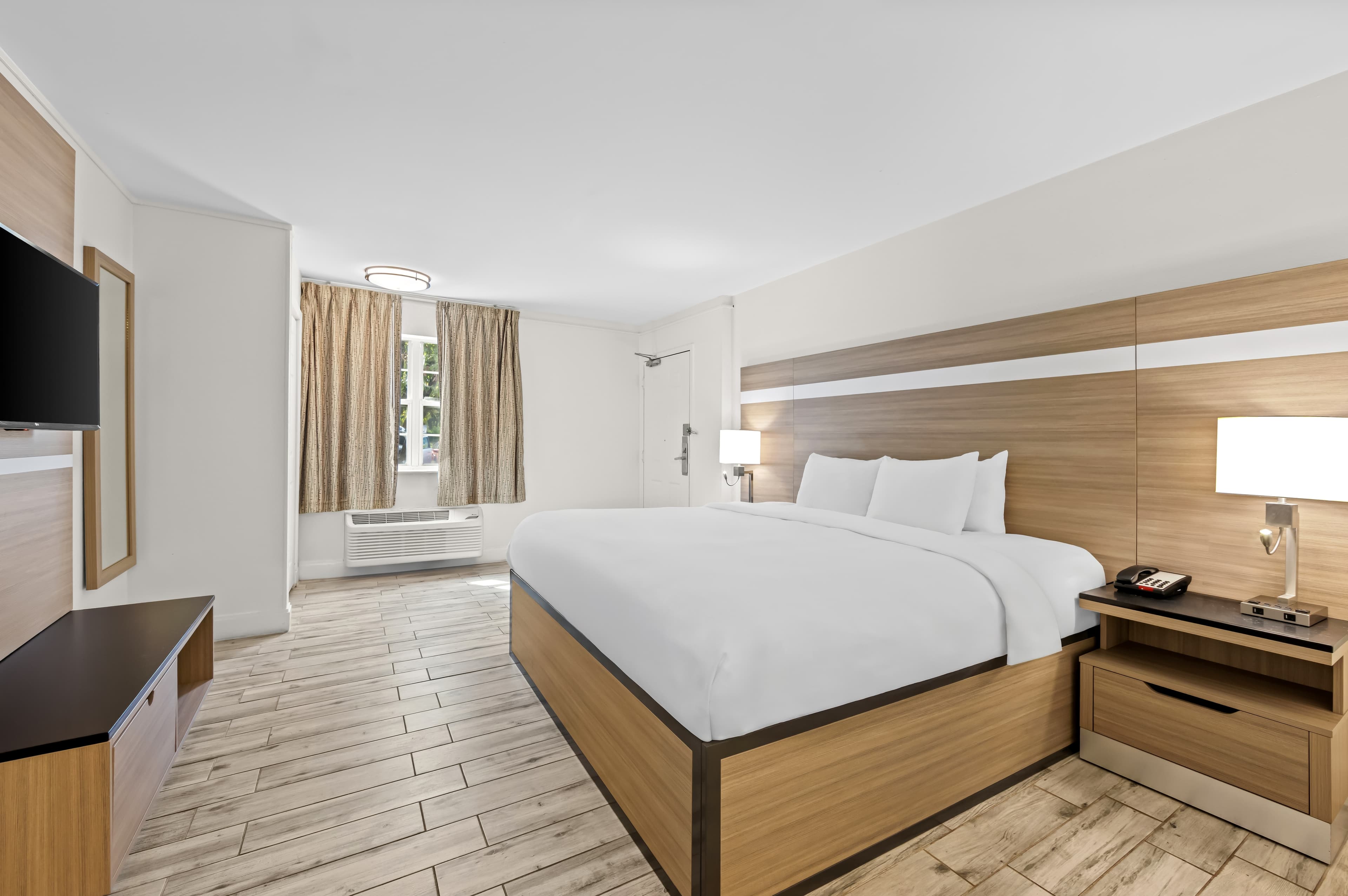 MainStay Suites Knoxville - Cedar Bluff — 10