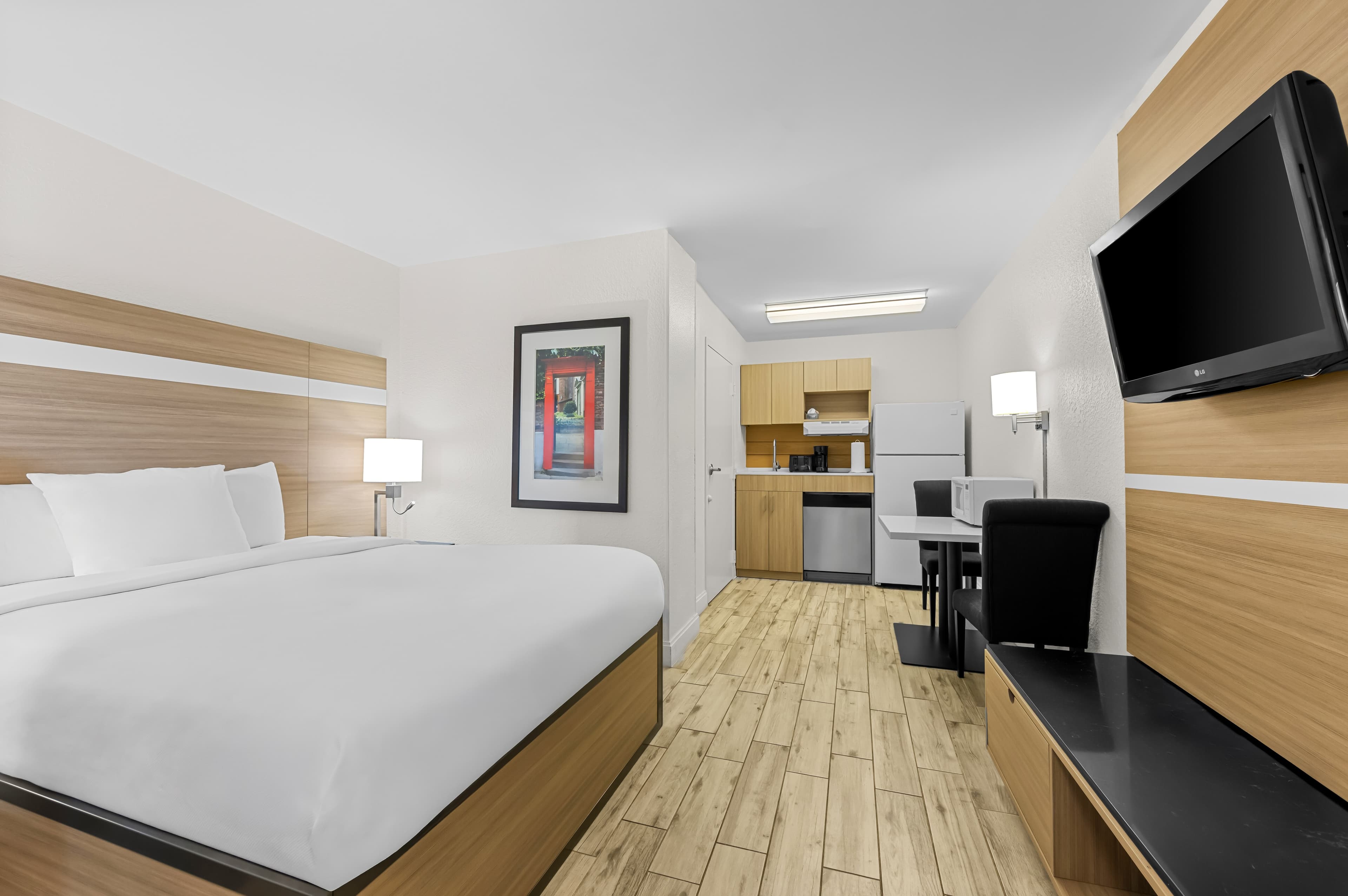 MainStay Suites Knoxville - Cedar Bluff — 13