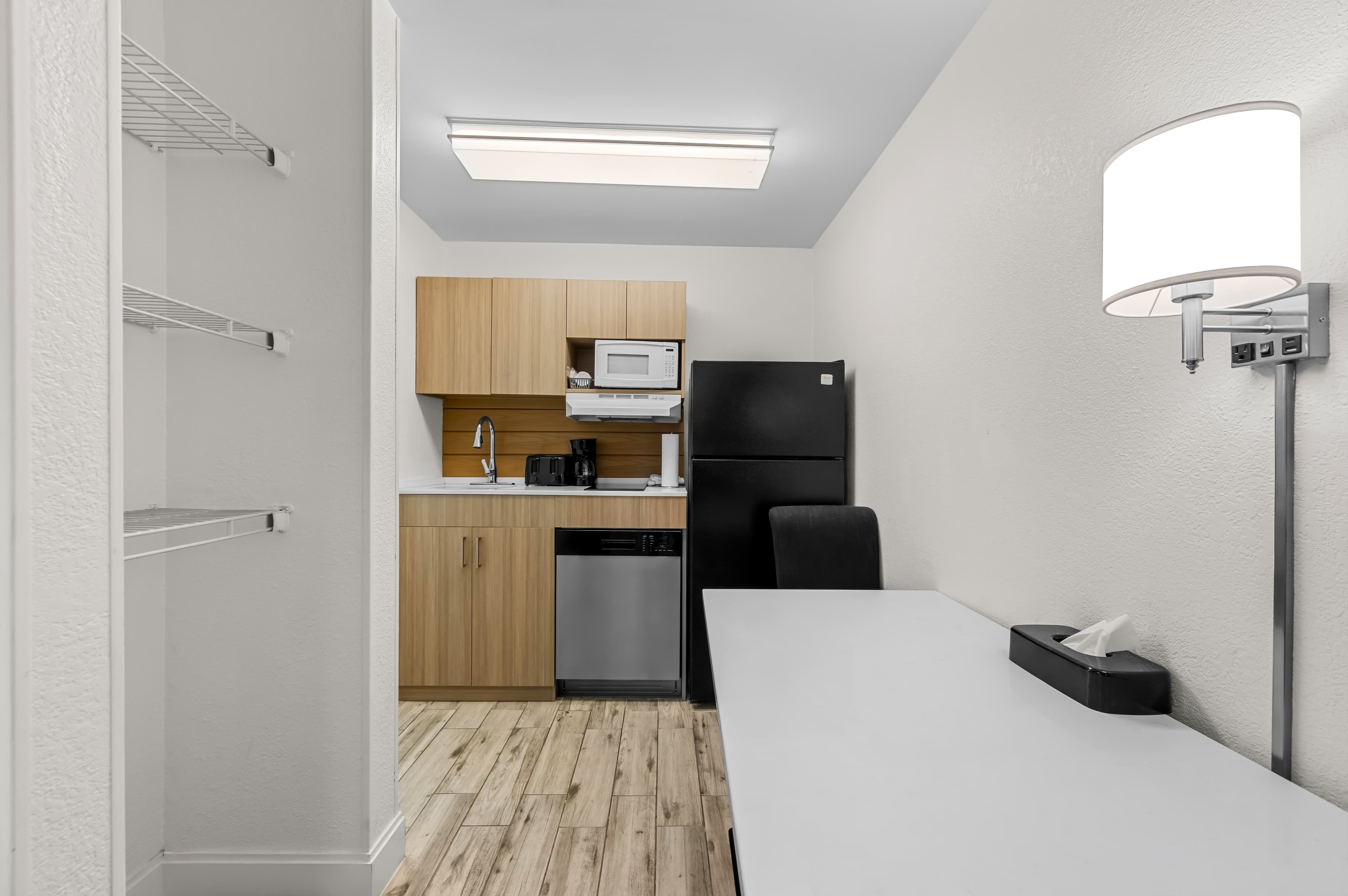 MainStay Suites Knoxville - Cedar Bluff — 18