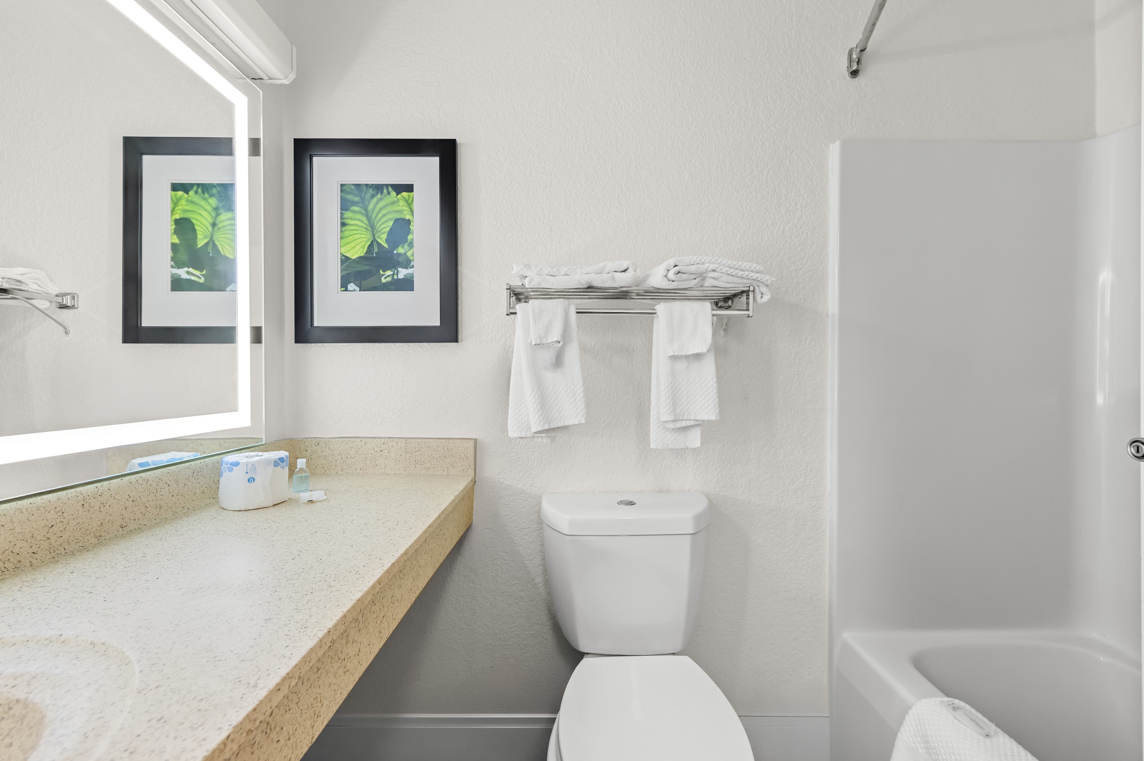 MainStay Suites Knoxville - Cedar Bluff — 26