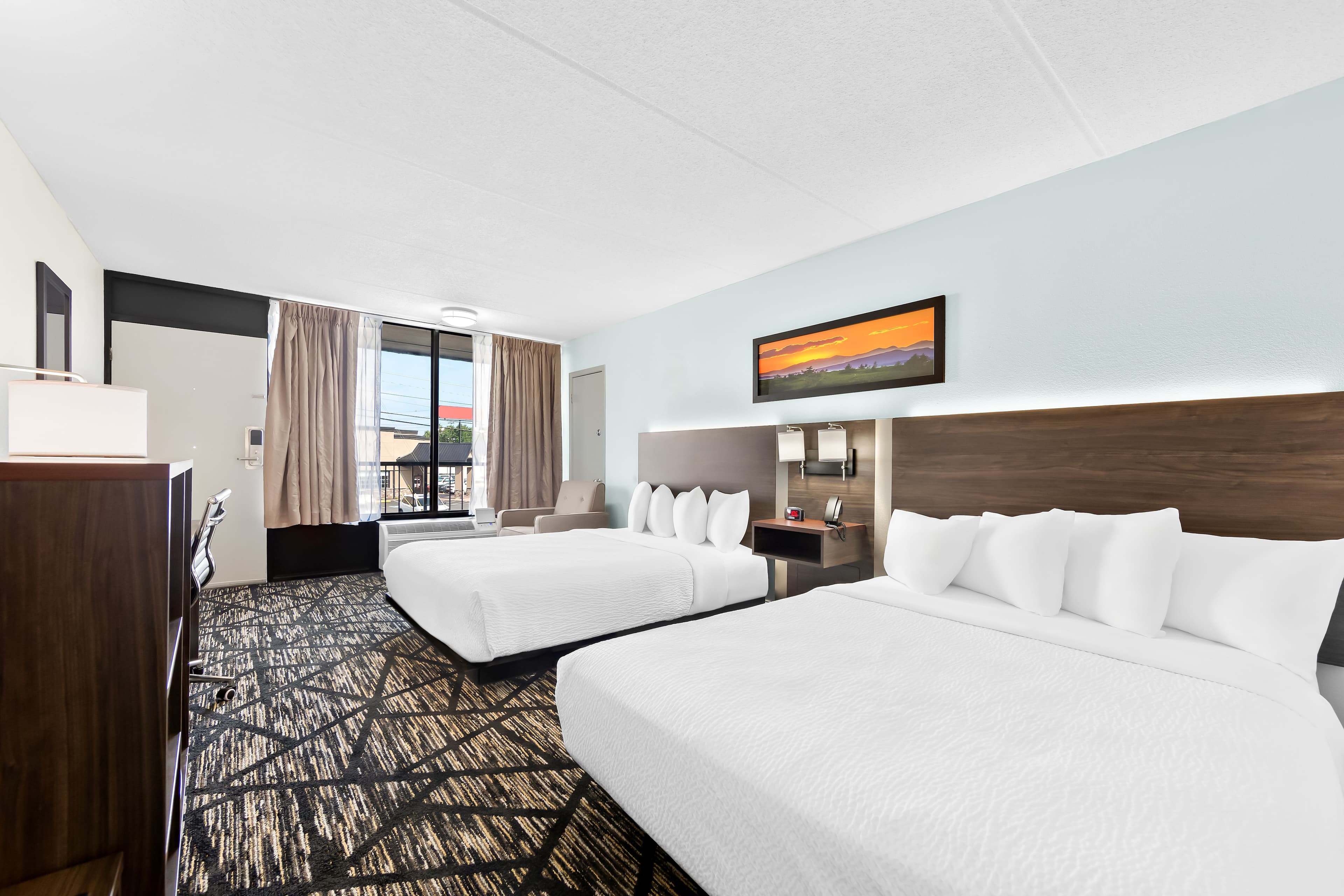 Clarion Inn & Suites near the Leconte Center Pigeon Forge — 9