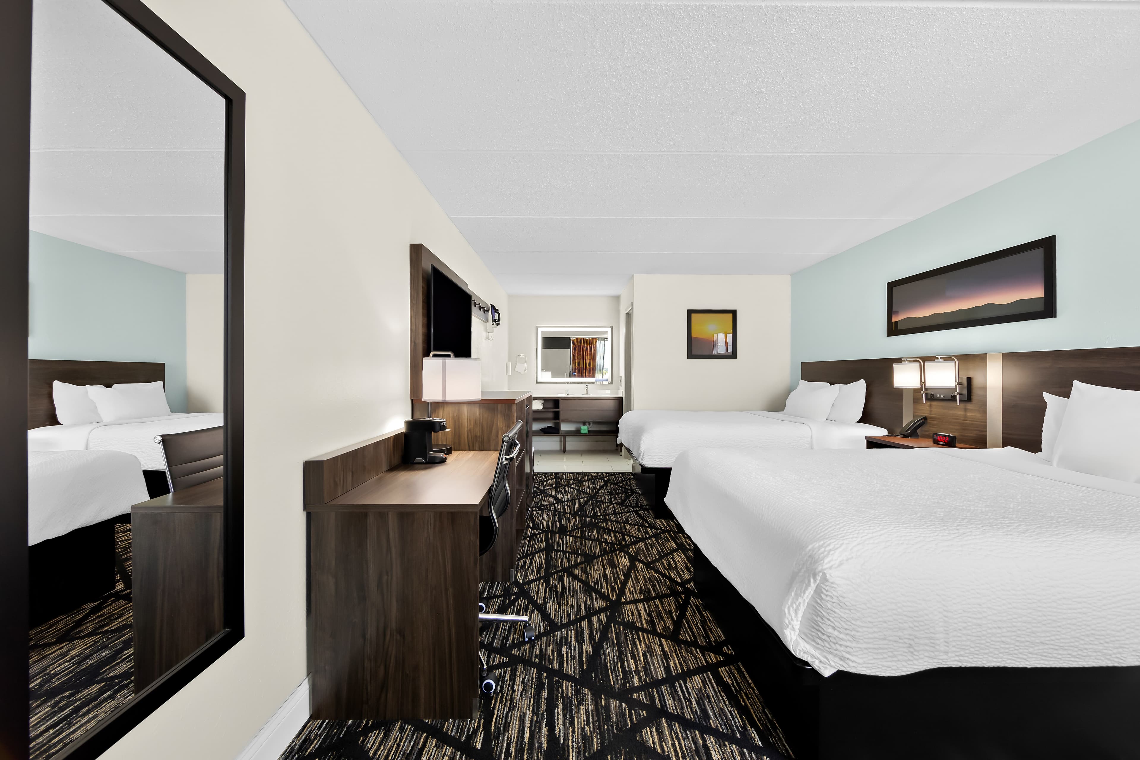 Clarion Inn & Suites near the Leconte Center Pigeon Forge — 22