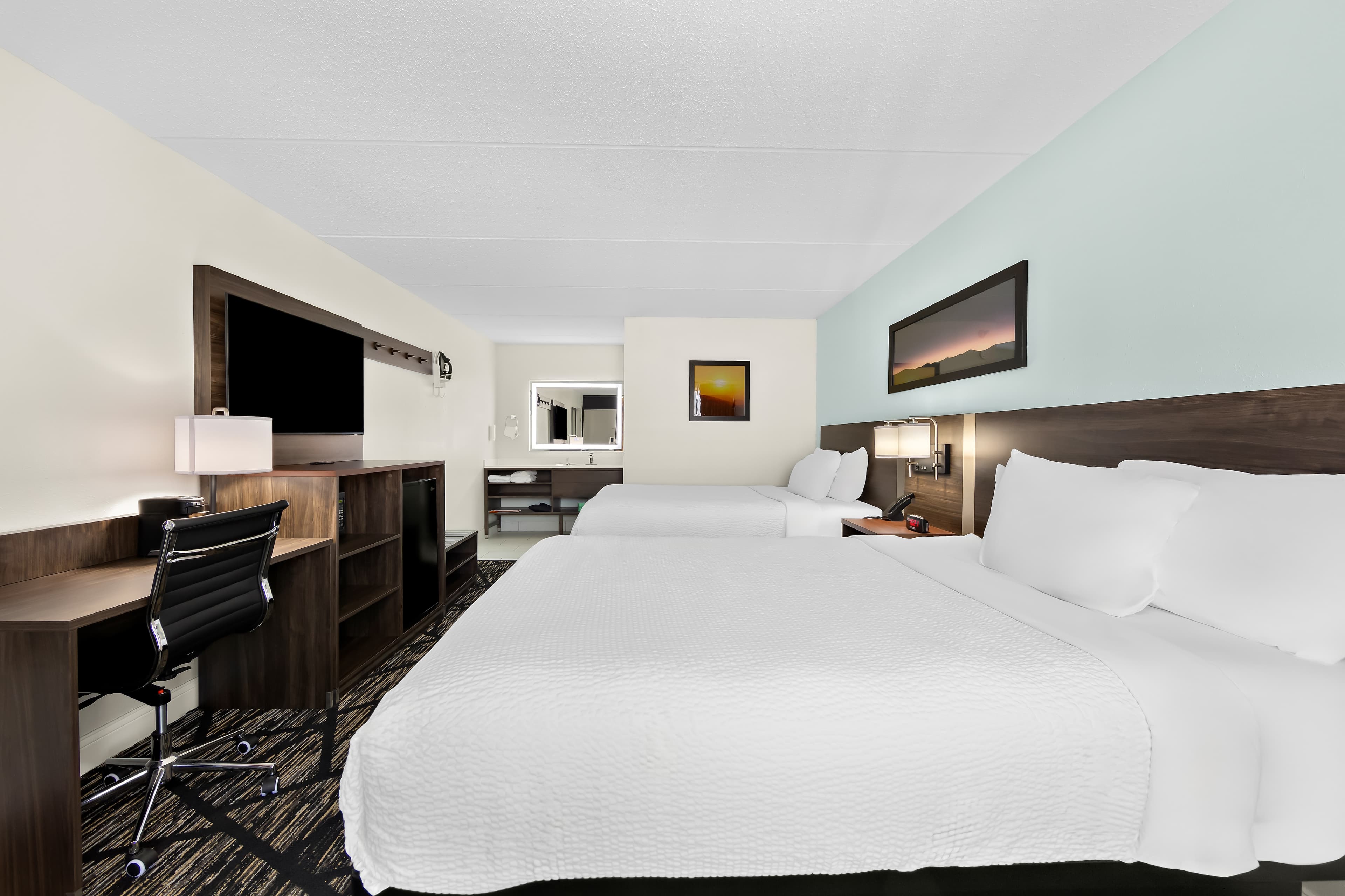 Clarion Inn & Suites near the Leconte Center Pigeon Forge — 24
