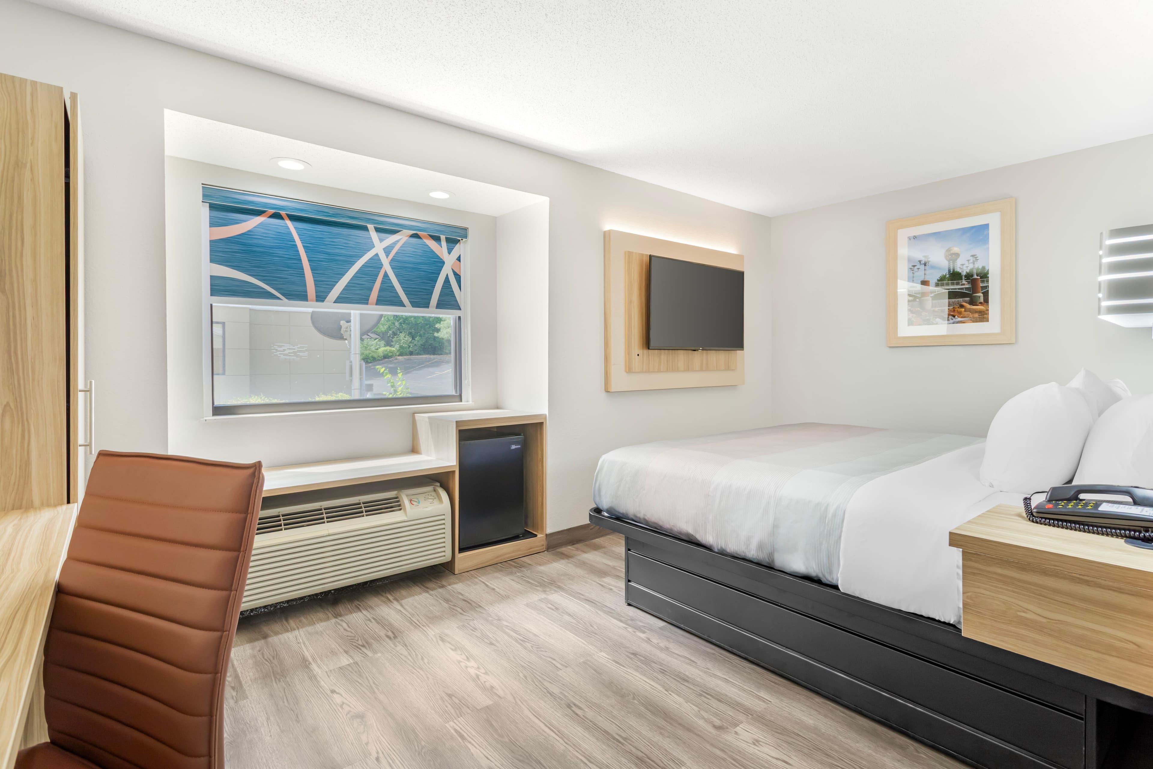 Quality Inn & Suites - Image 3
