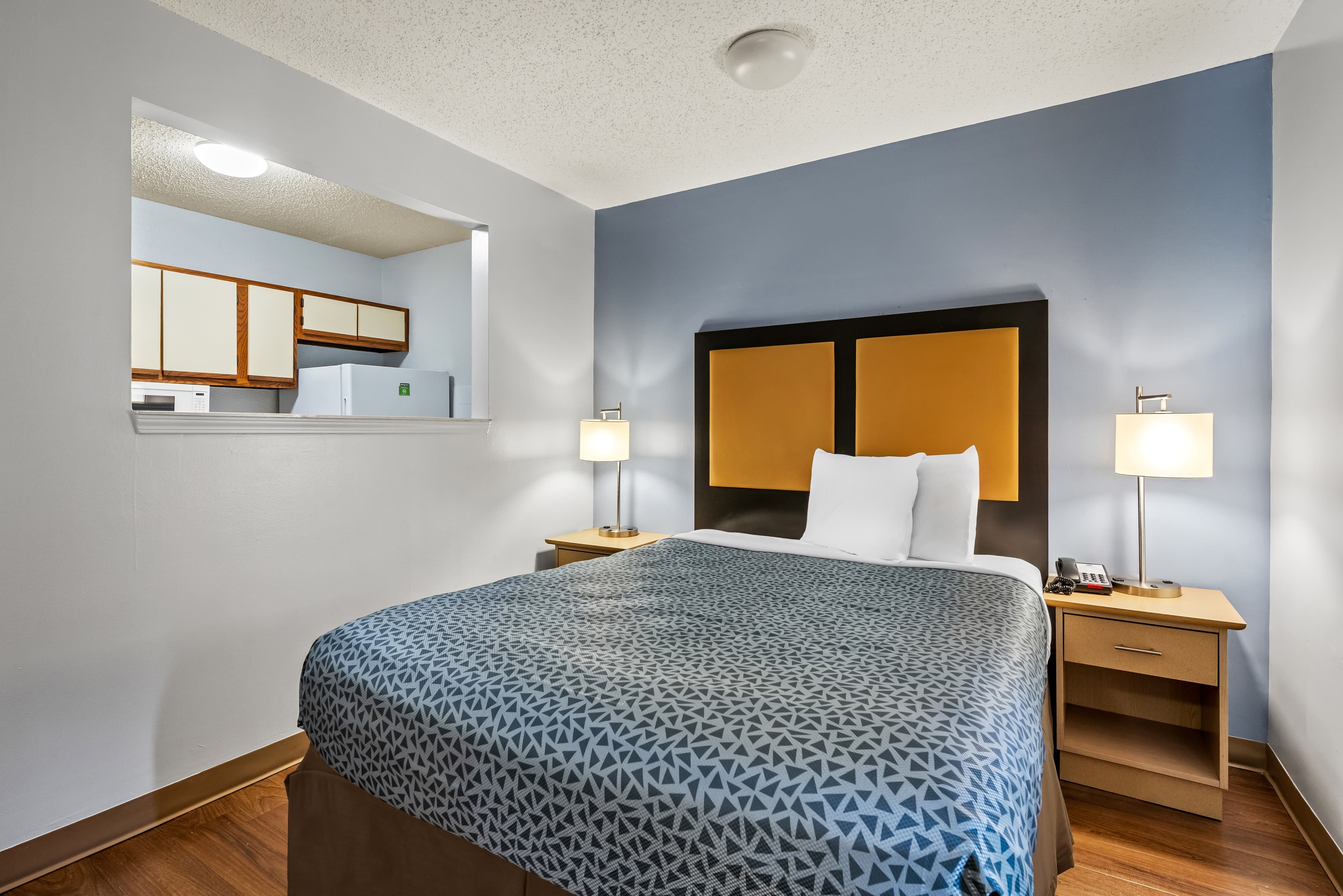 Suburban Studios Brentwood - Nashville - Image 2