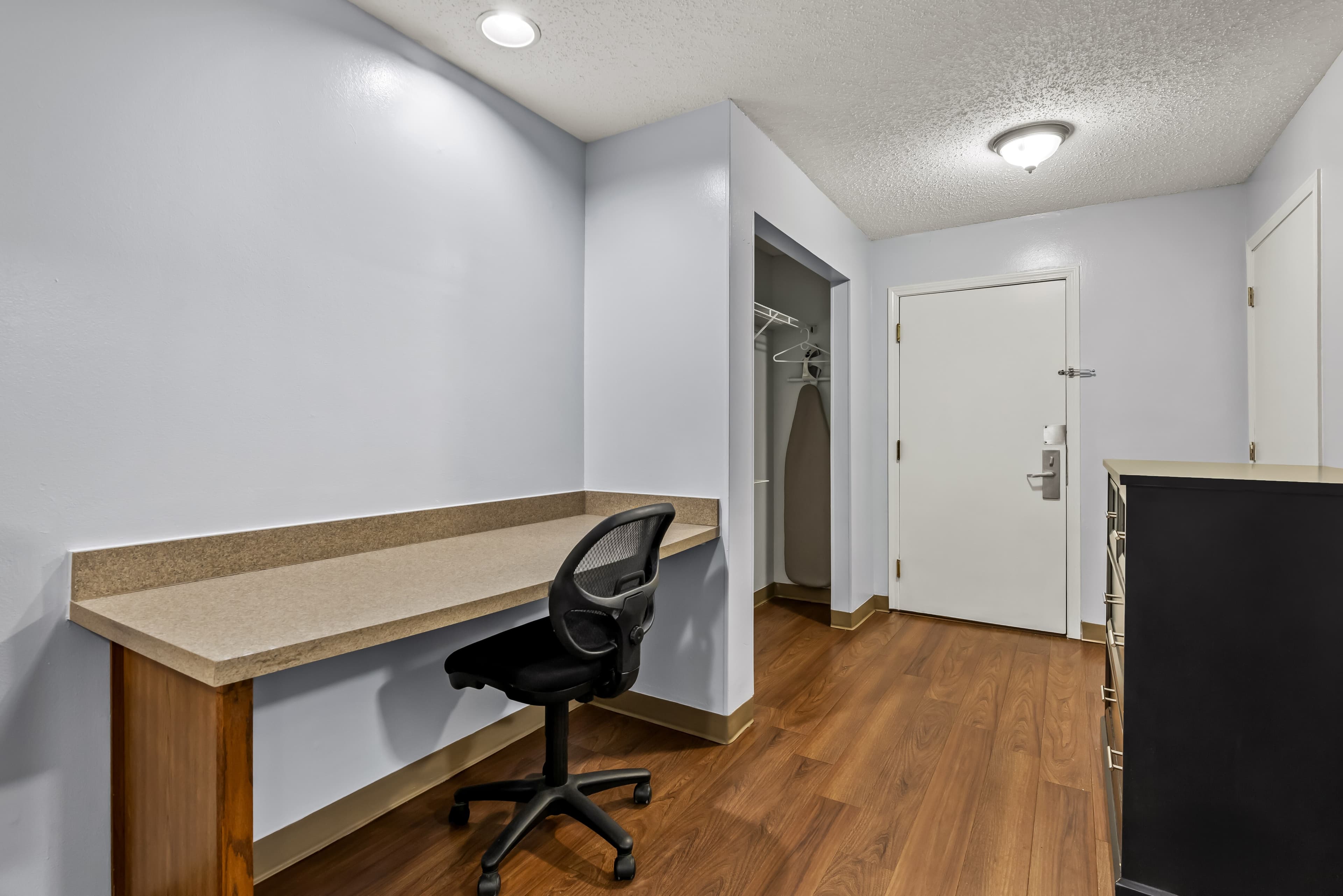 Suburban Studios Brentwood - Nashville - Image 3