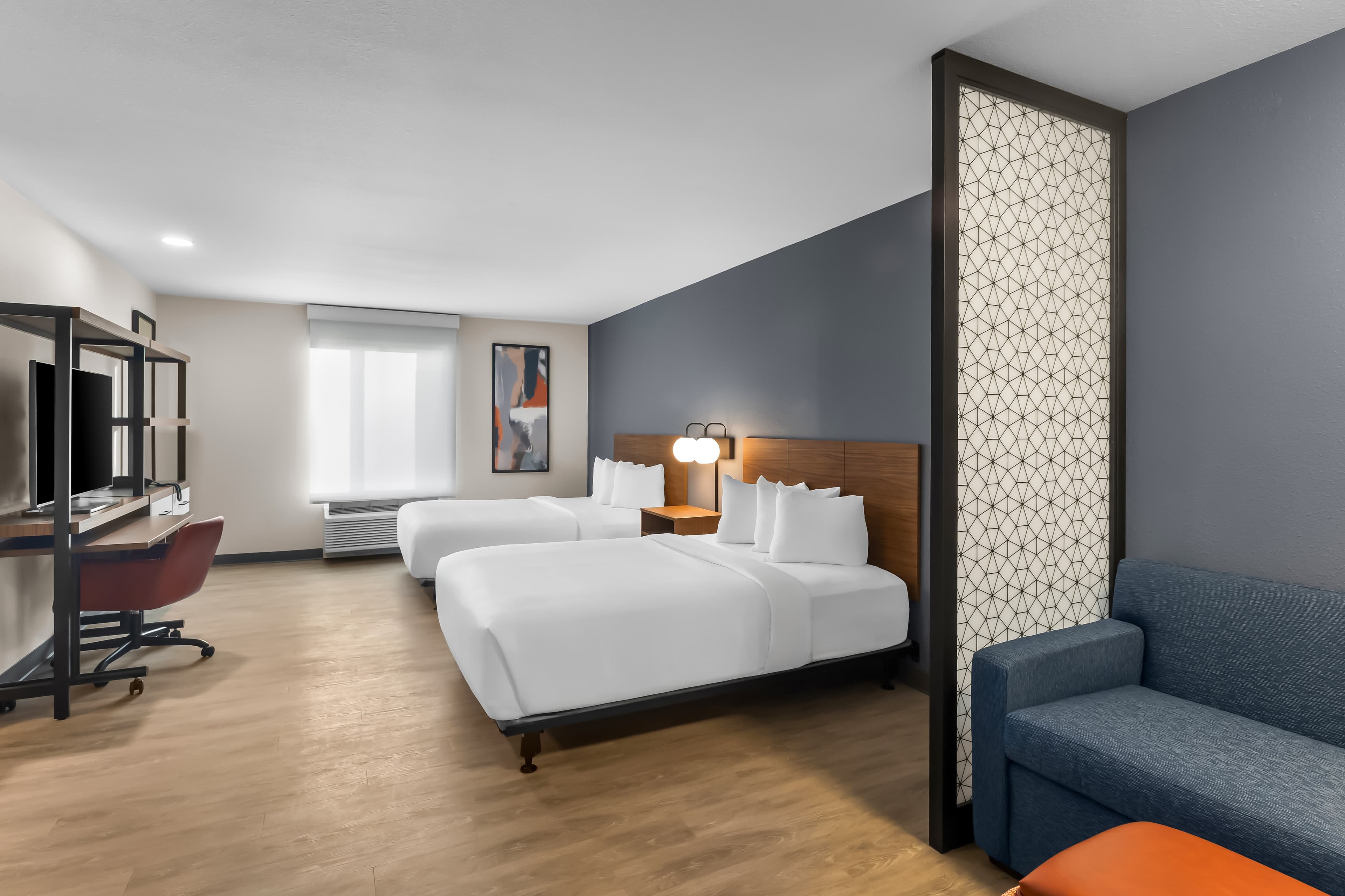 Everhome Suites Clarksville Ft. Campbell Area - Image 2