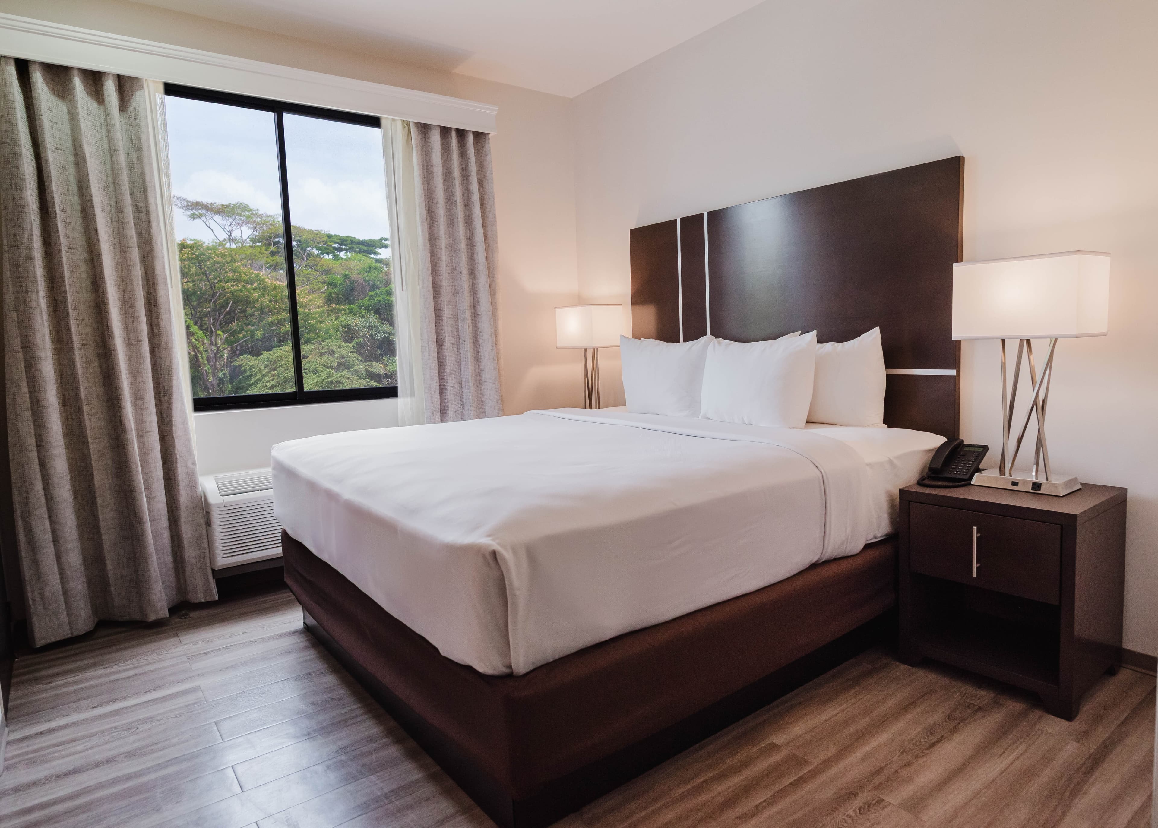 Comfort Inn & Suites Tobago - Image 2