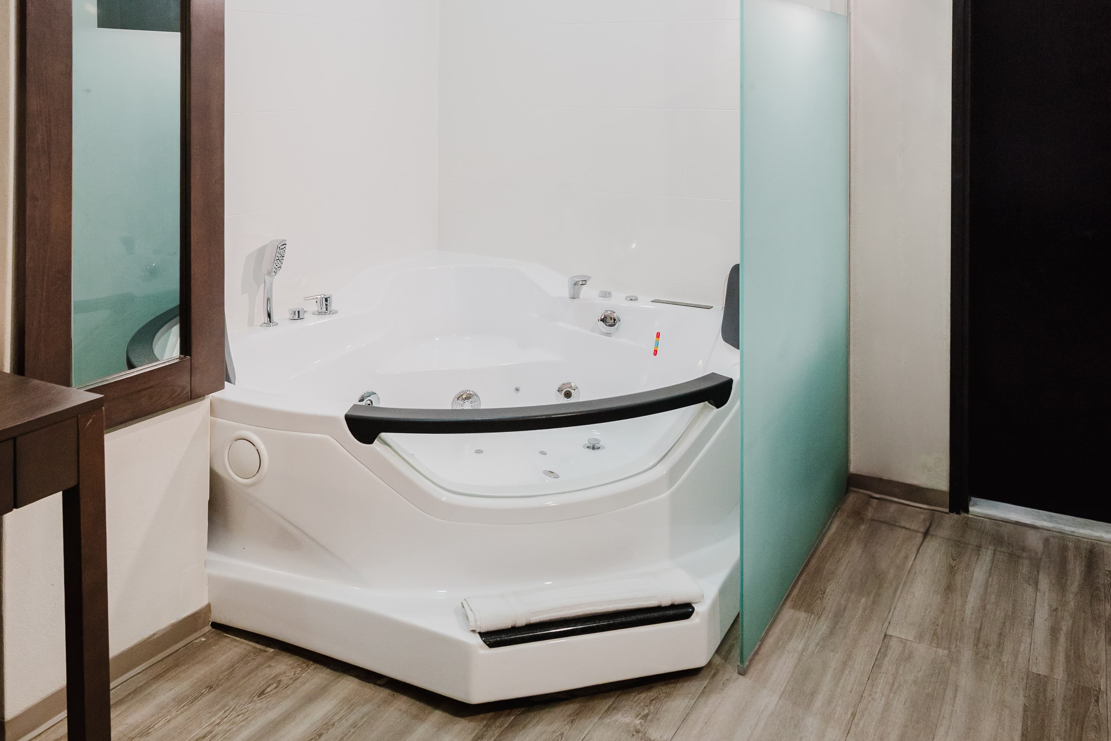 Comfort Inn & Suites Tobago — 13