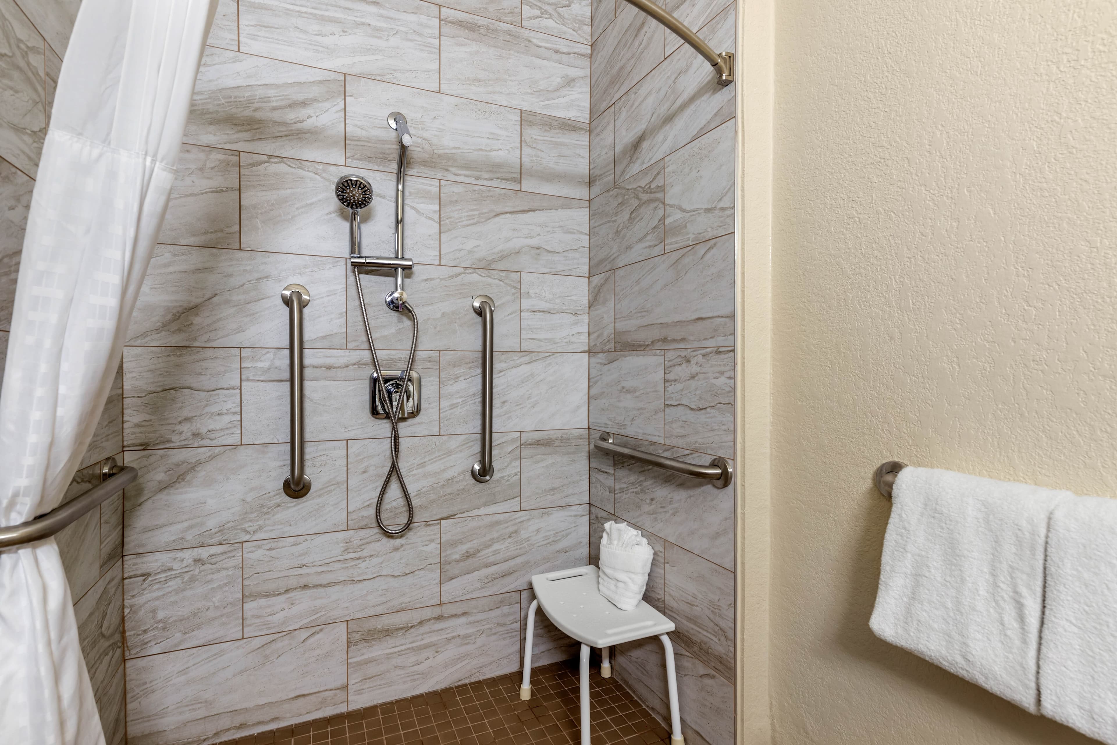 Comfort Suites San Antonio Airport North — 7