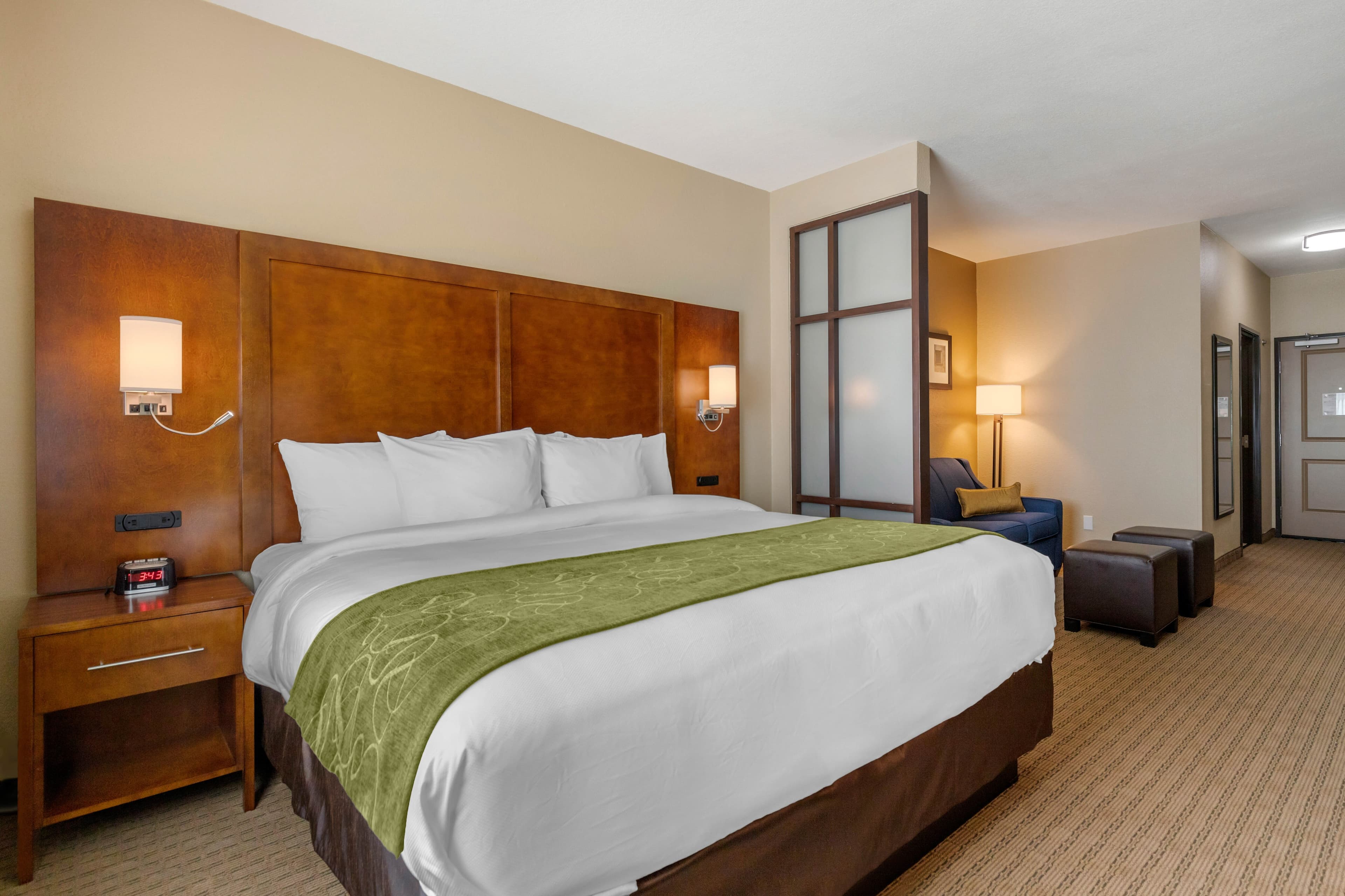 Comfort Suites San Antonio Airport North — 14