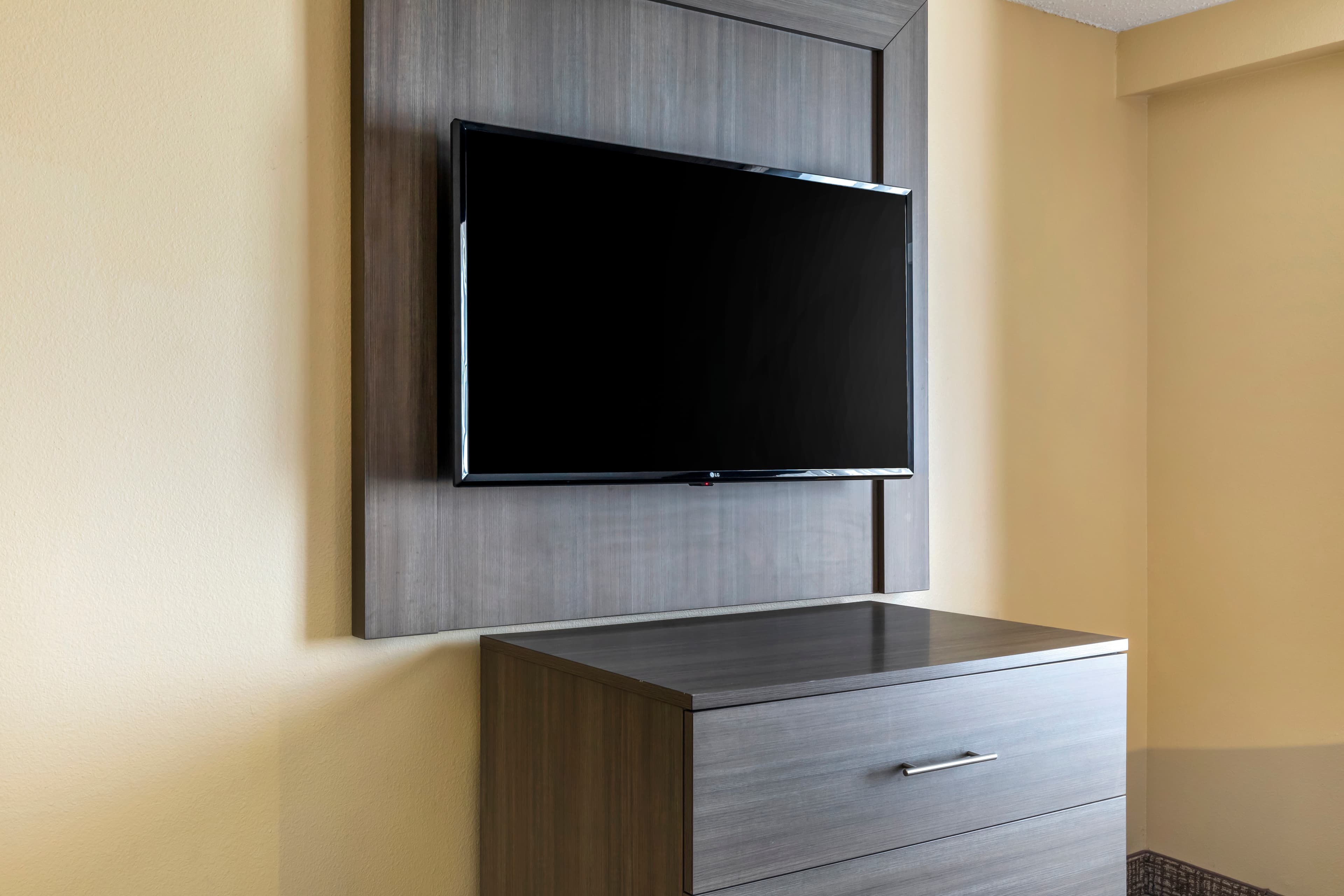 Comfort Suites DFW Airport - Image 5