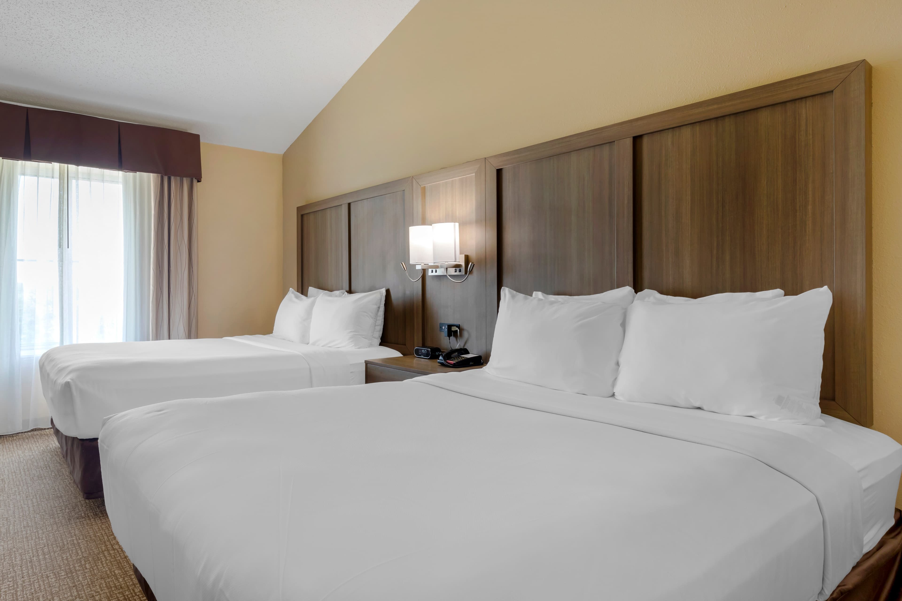 Comfort Suites DFW Airport — 10
