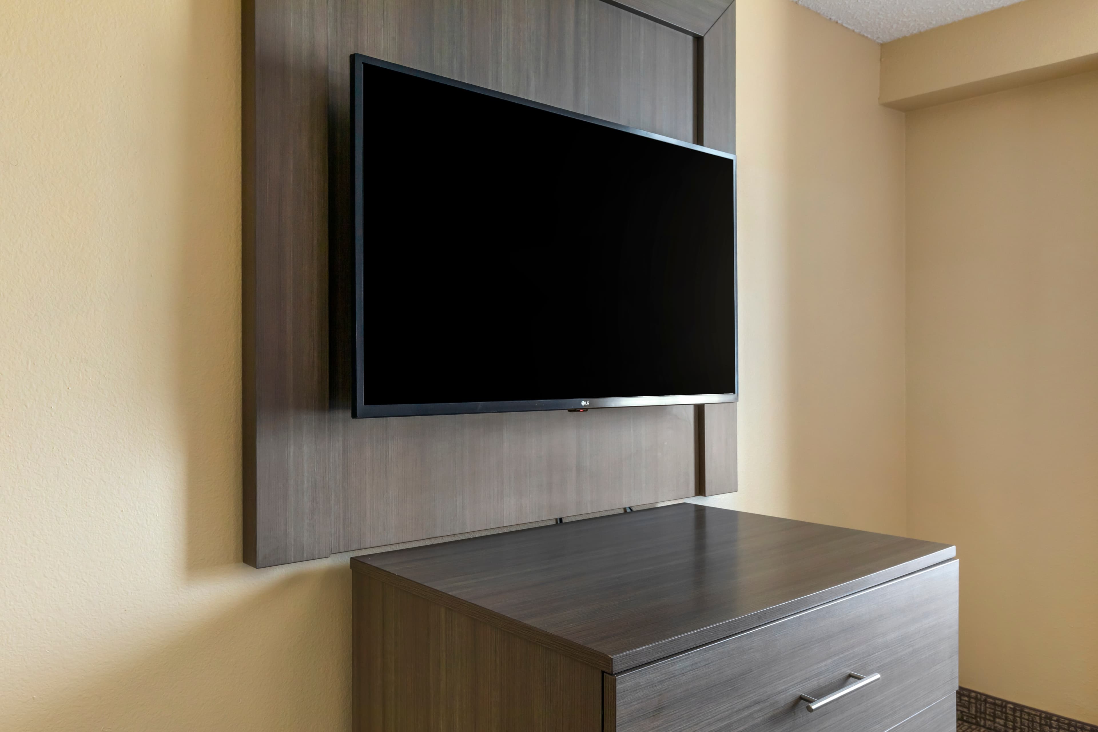 Comfort Suites DFW Airport — 12