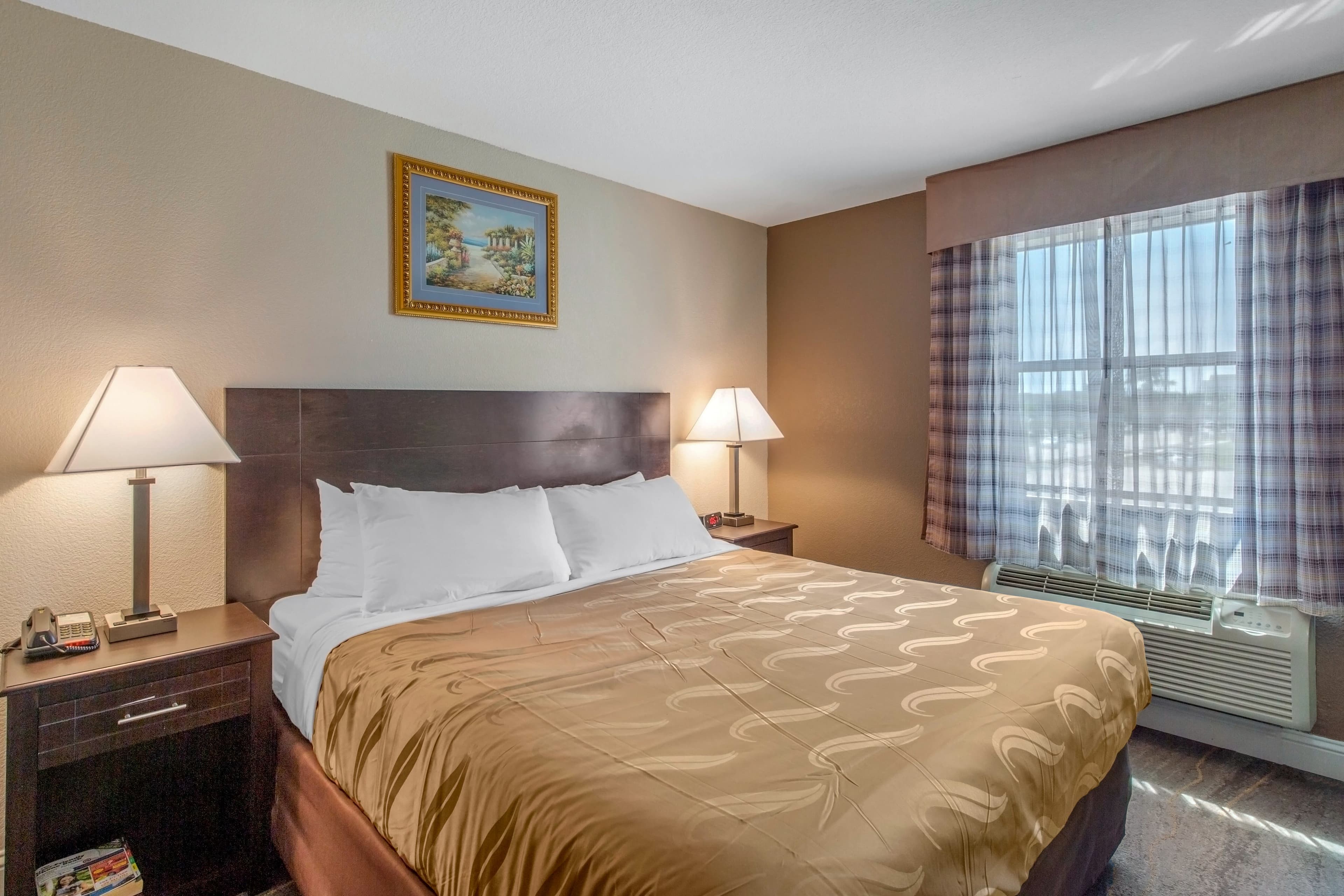 Quality Inn & Suites Port Arthur - Nederland — 8