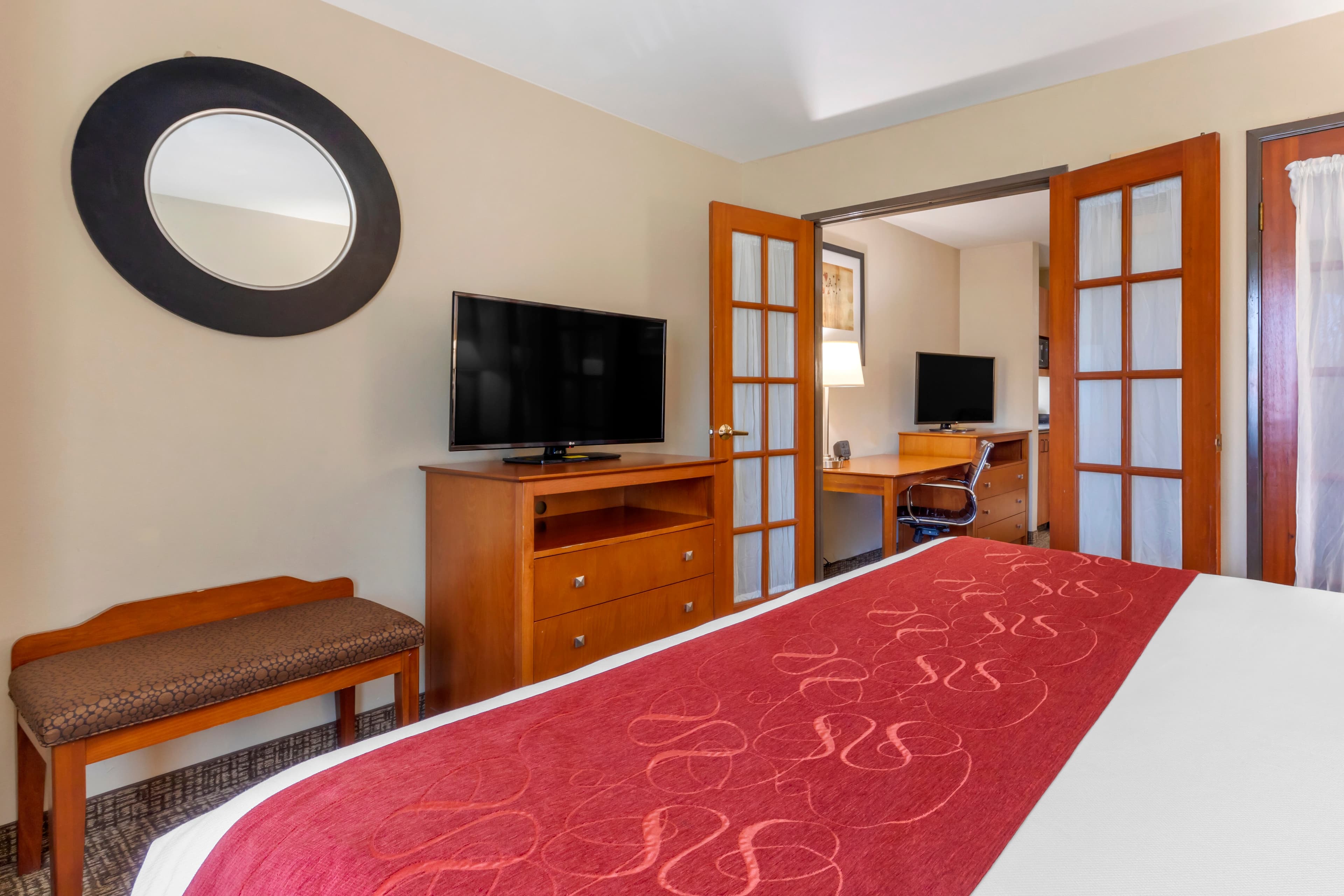 Comfort Suites North Dallas — 18