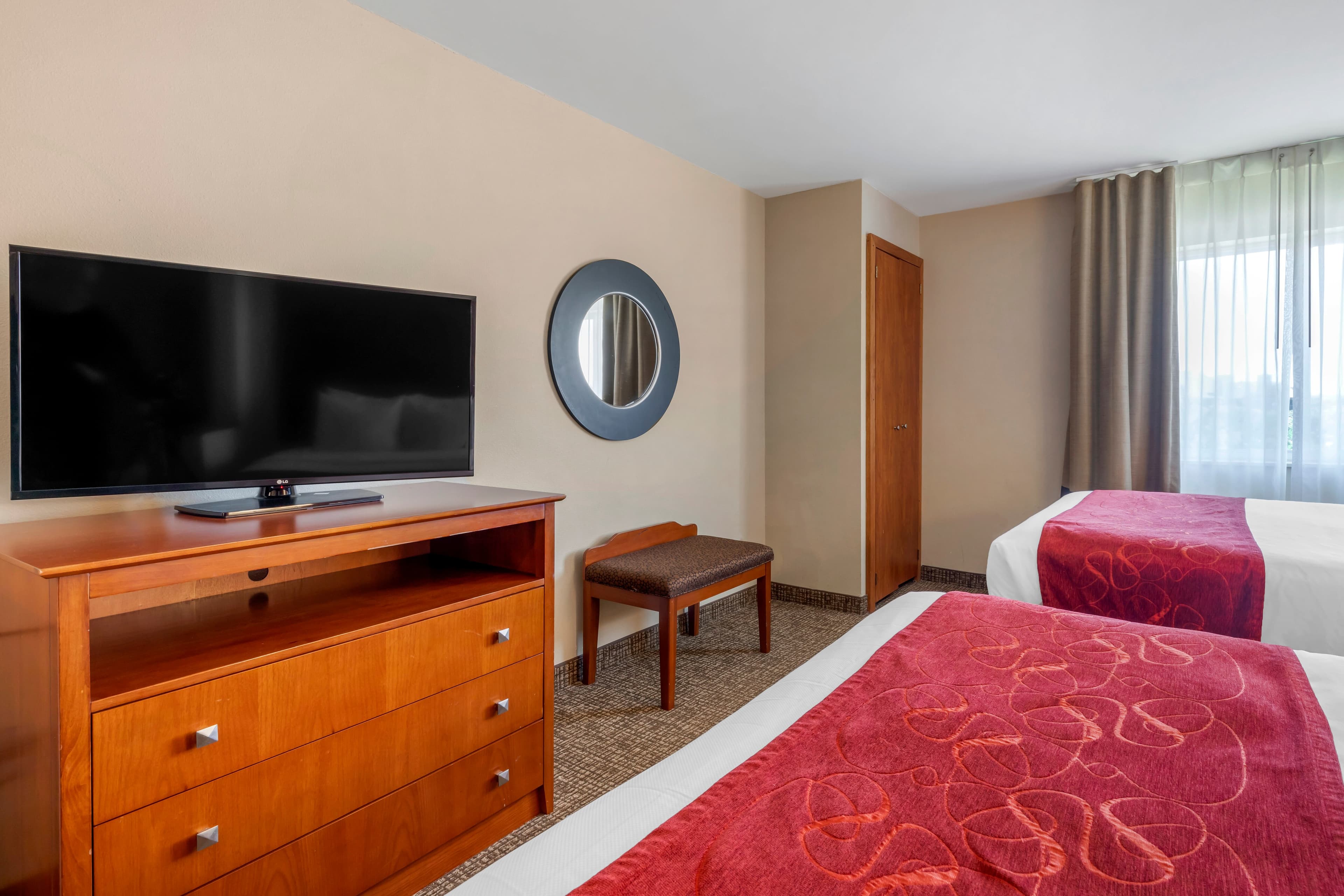 Comfort Suites North Dallas — 22