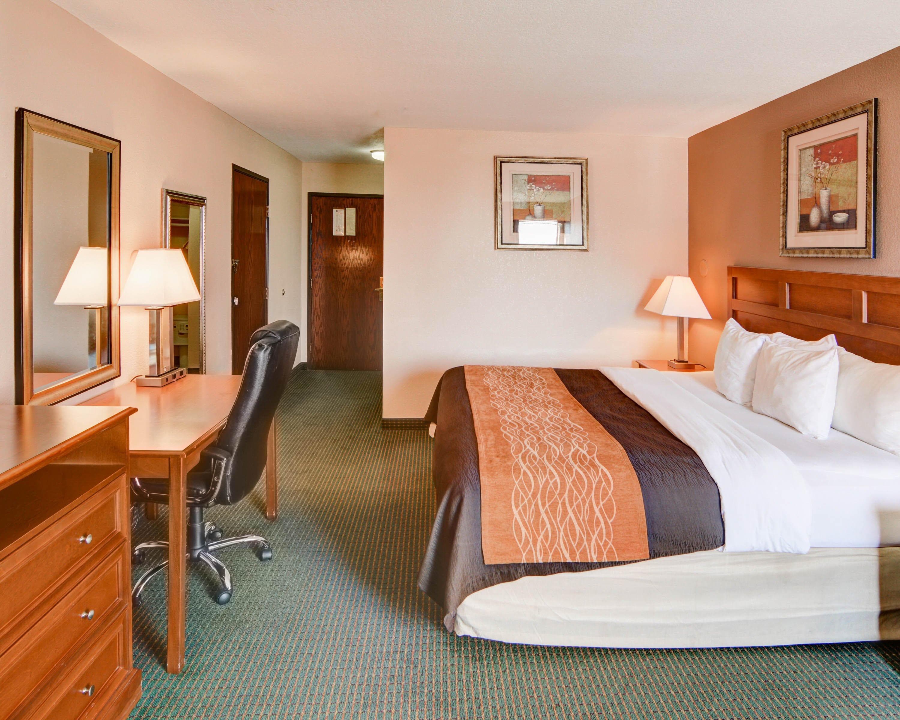 Quality Inn Forest Hill - Fort Worth South - Image 5